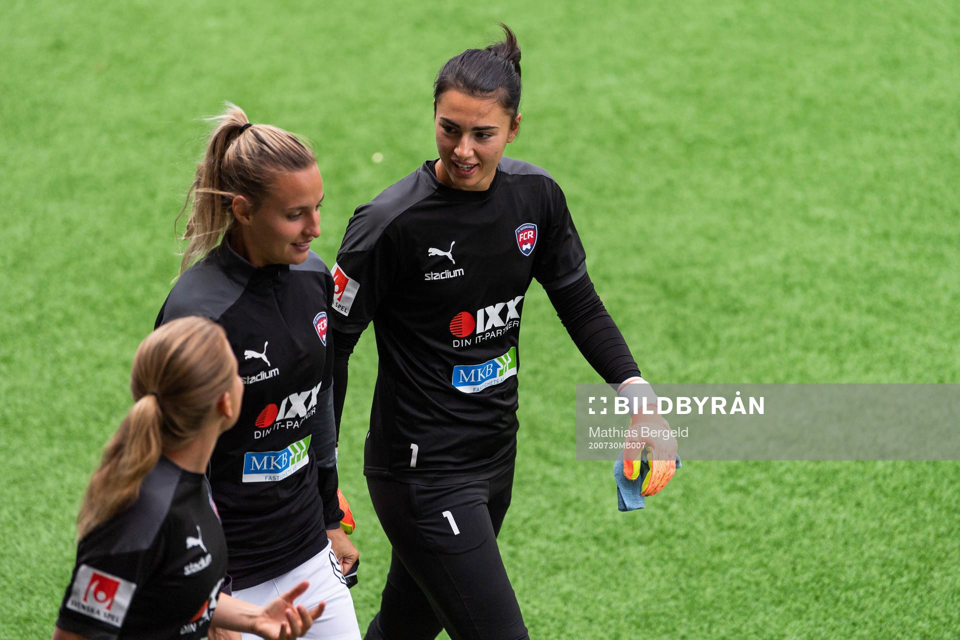 Rosengårds Nathalie Björn och målvakt Zecira Musovic