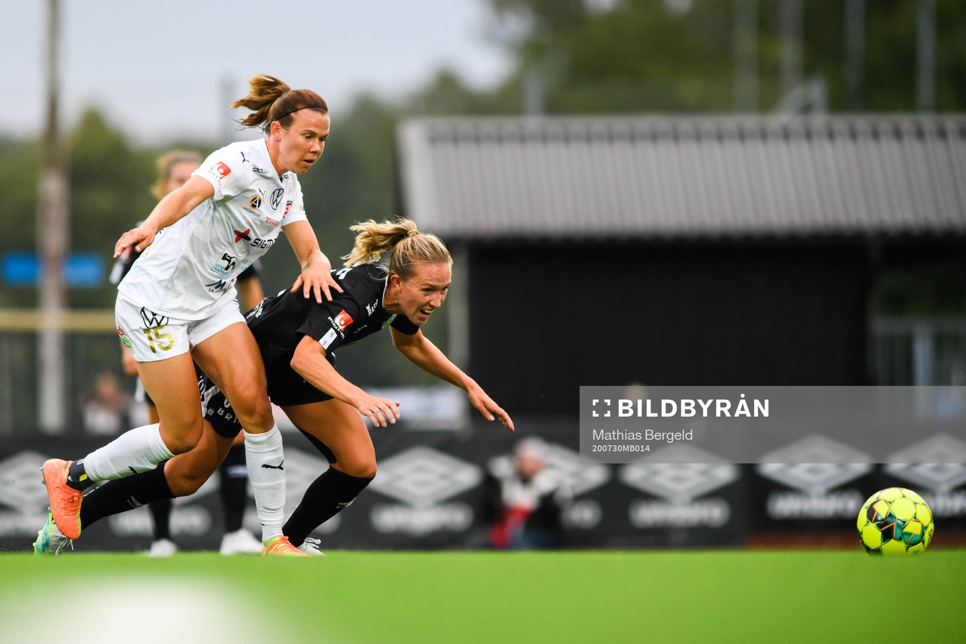 Rosengårds Jessica Samuelsson och Göteborgs Julia Roddar