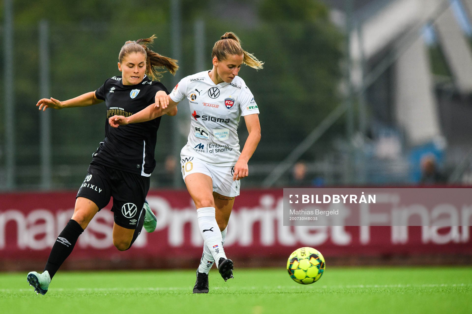 Göteborgs Hanna Wijk och Rosengårds Jelena Cankovic