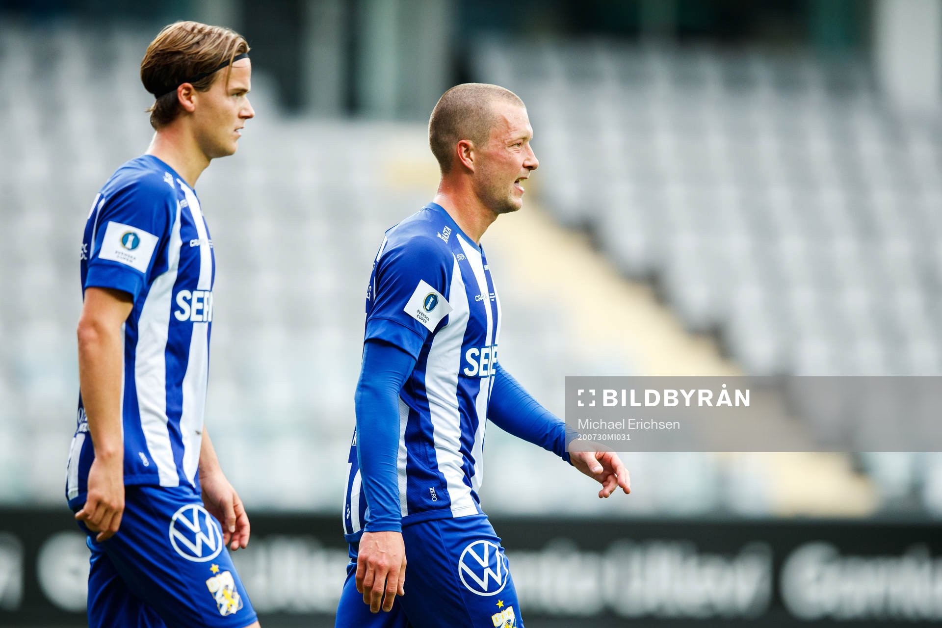 IFK Göteborgs August Erlingmark och Jakob Johansson deppar