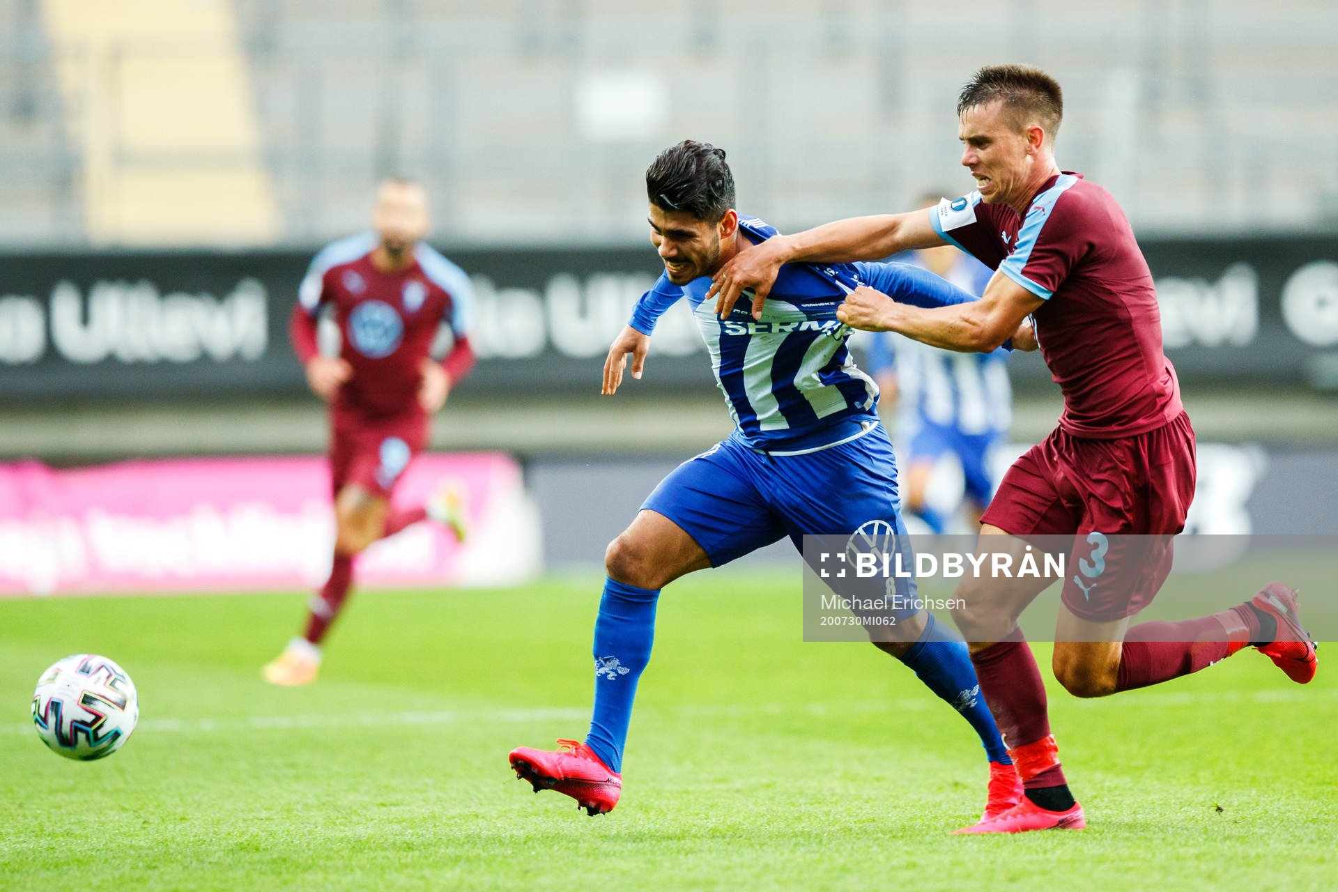 IFK Göteborgs Hosam Aiesh och Malmö FFs Jonas Knudsen