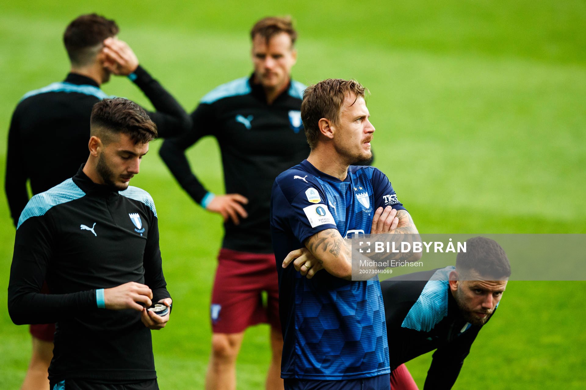 Malmö FFs målvakt Johan Dahlin deppar