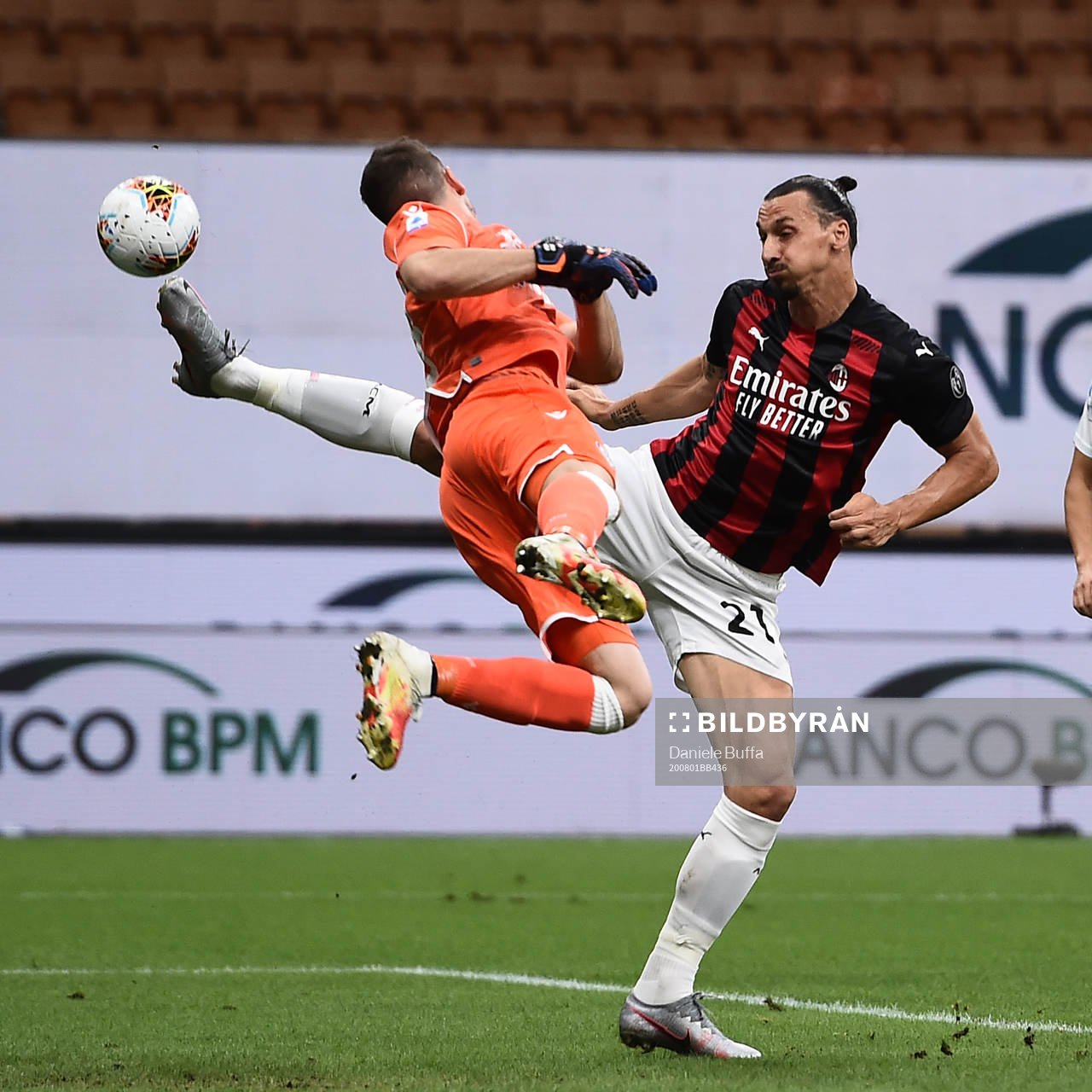 Goalkeeper Alessio Cragno of Cagliari and Zlatan Ibrahimovic