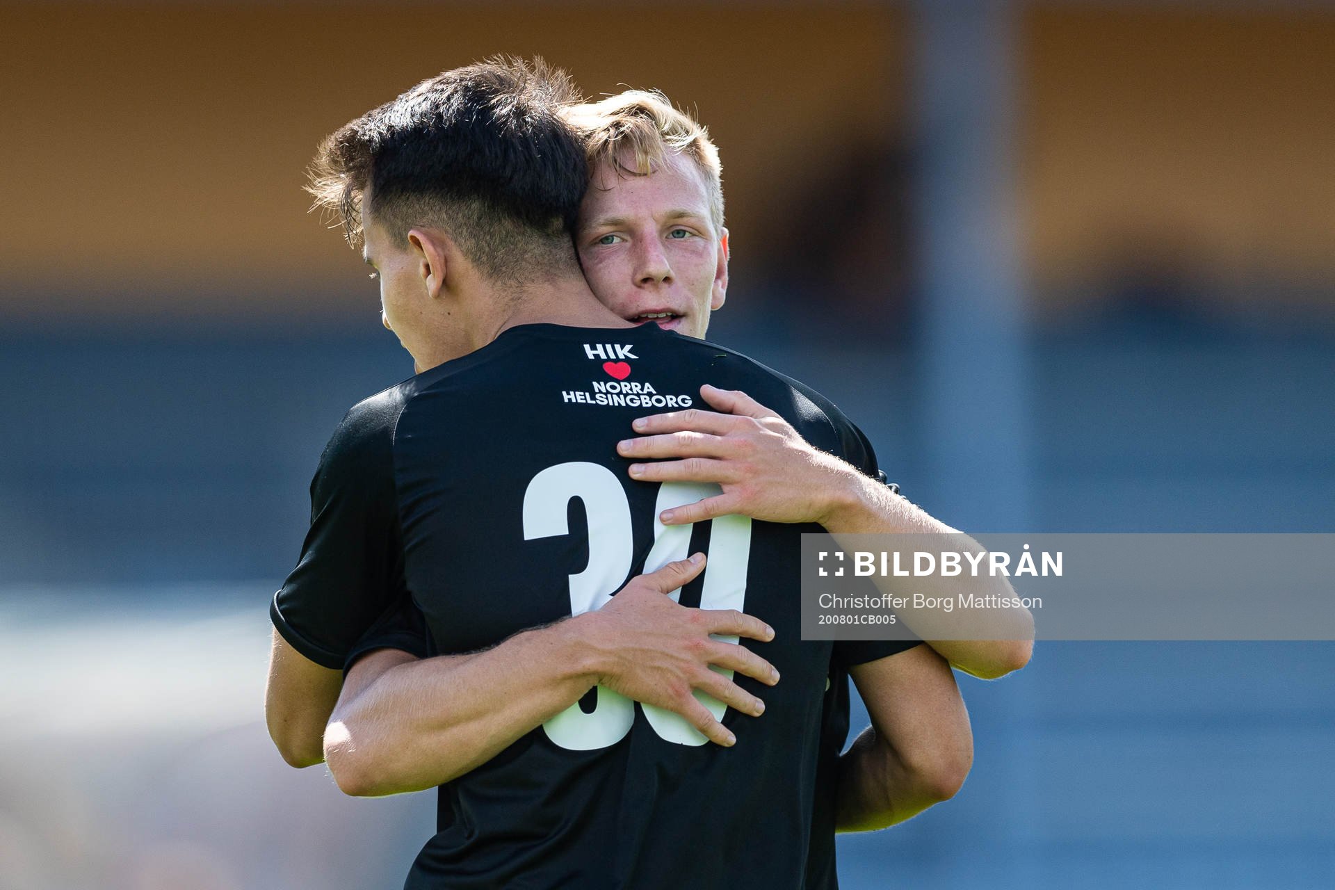 Hittarps Teddy Bermudez och Pelle Rosenlind jublar
