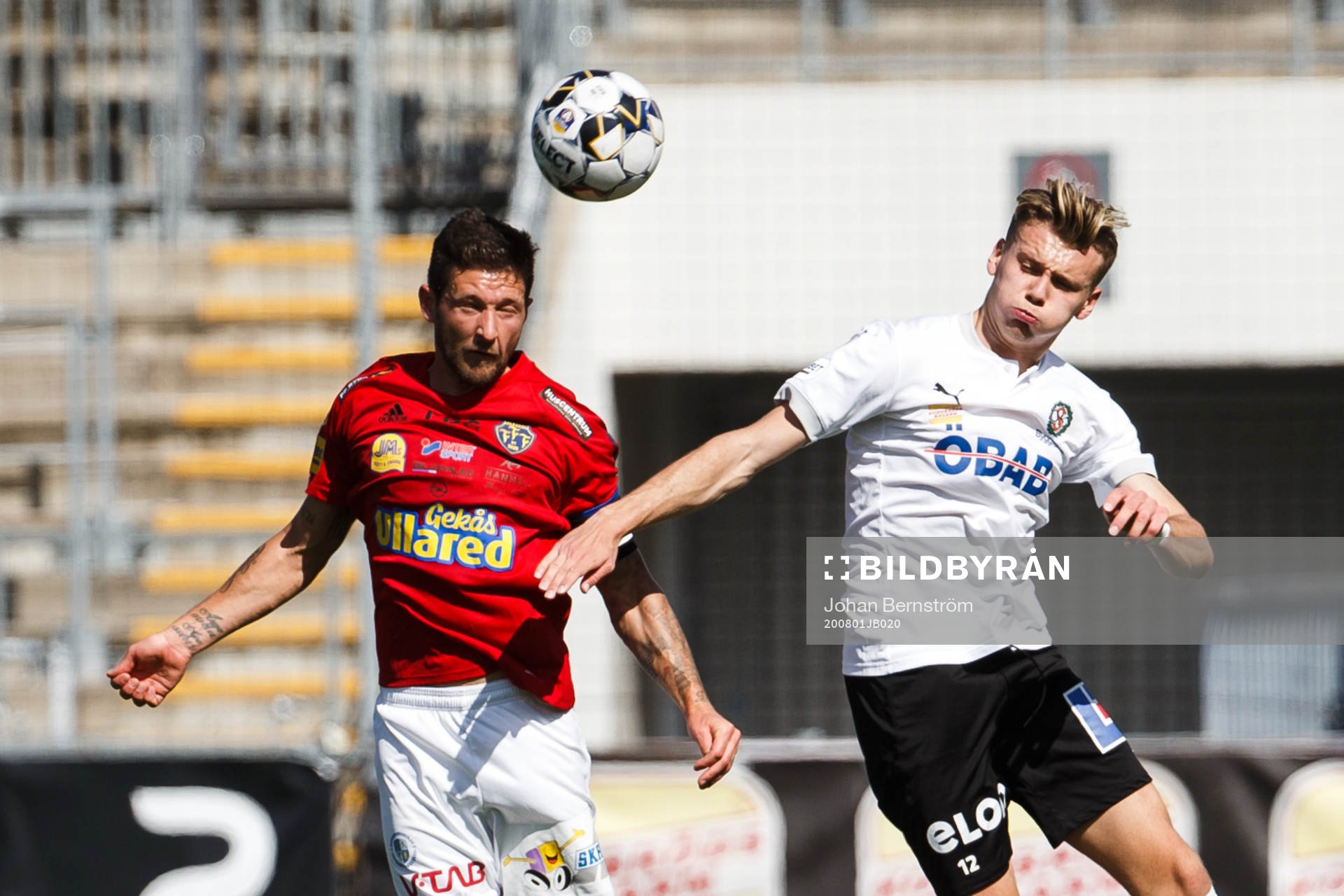 Falkenbergs Tibor Brink Joza och Örebros Jake Larsson