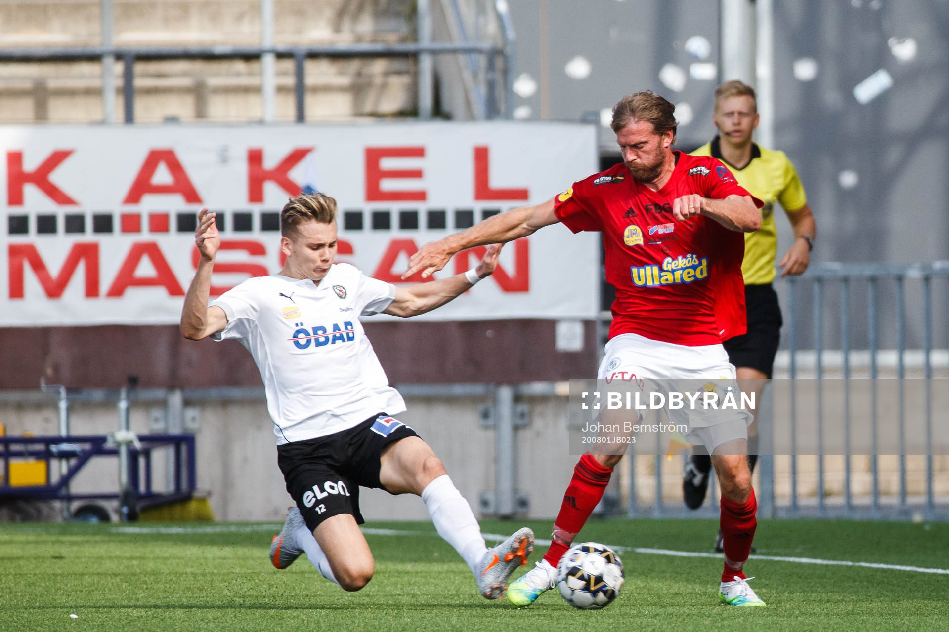 Örebros Jake Larsson och Falkenbergs Karl Söderström