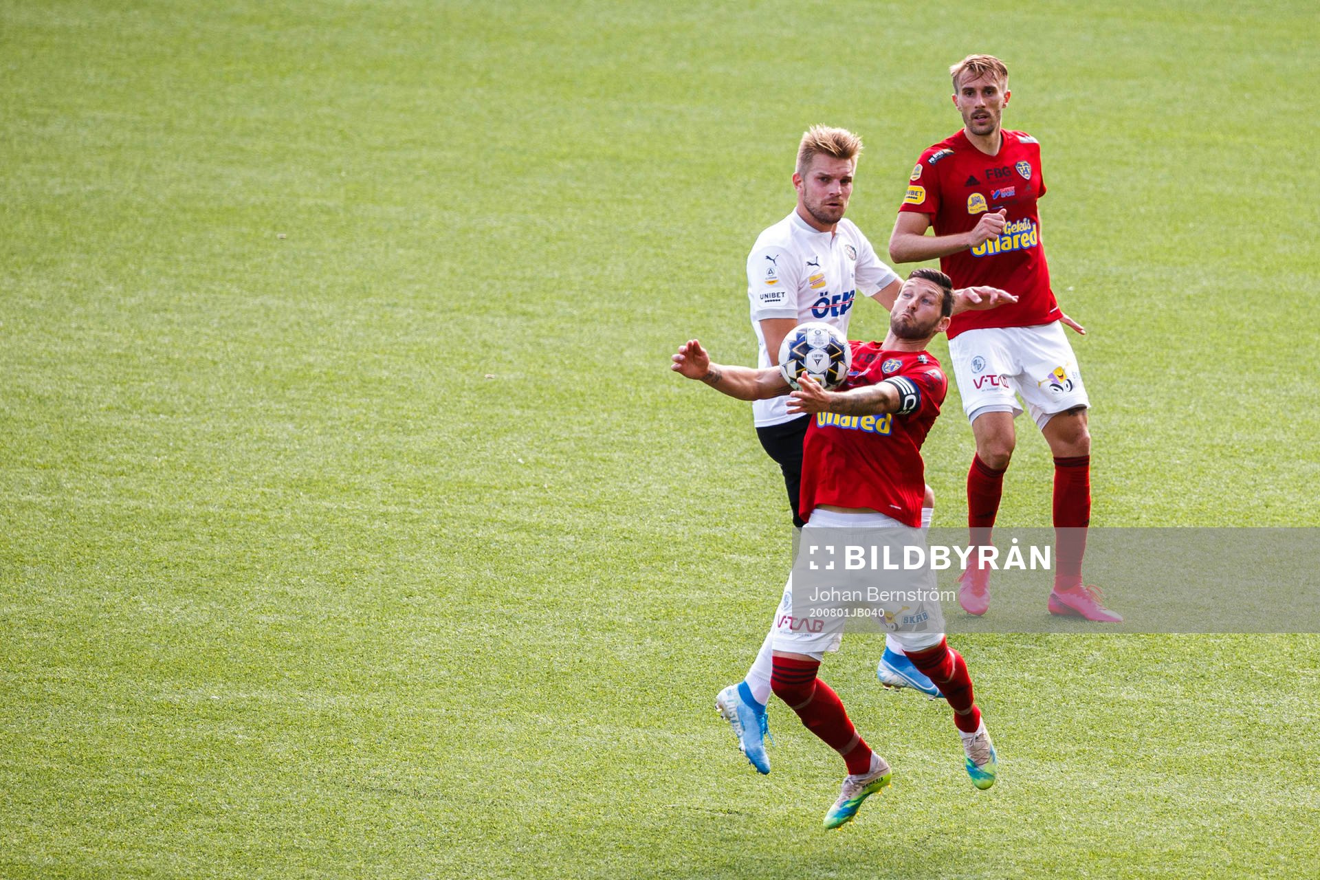 Falkenbergs Tibor Brink Joza och Örebros Erik Björndahl