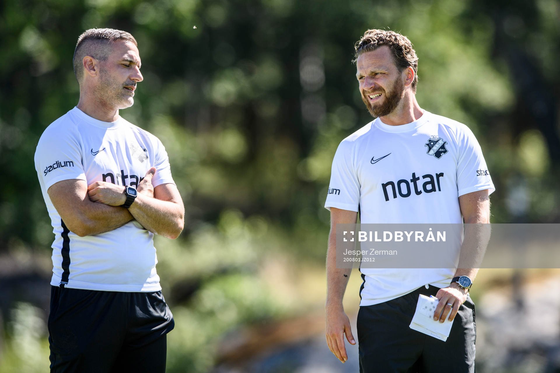 s assisterande tränare Sean O'Shea och tränare Bartosz