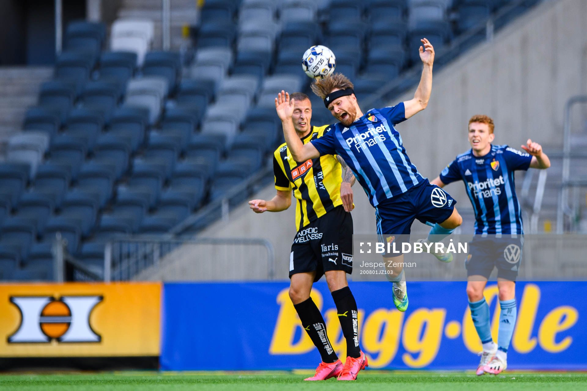 Häckens Gustaf Nilsson och Djurgårdens Jacob Une Larsson