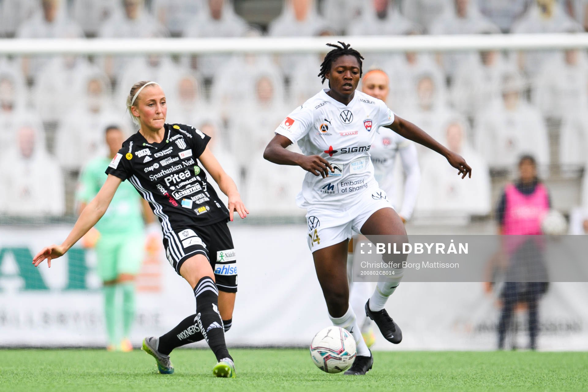 Piteås Julia Karlenäs och Rosengårds Anam Imo