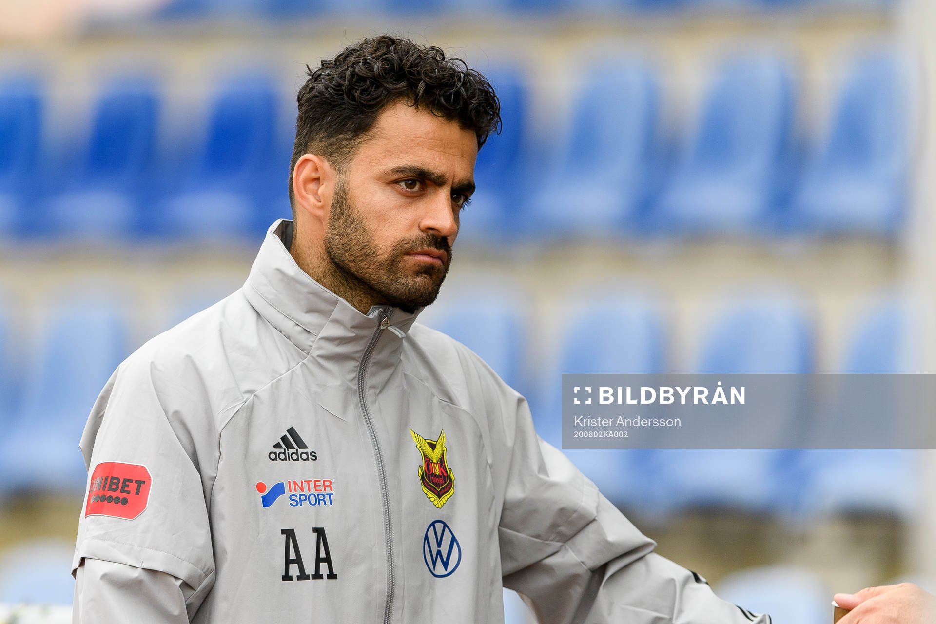 Östersunds tränare Amir Azrafshan före fotbollsmatchen i