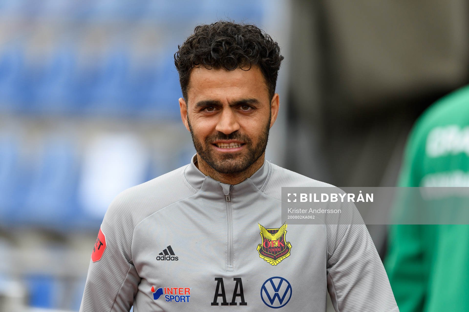Östersunds tränare Amir Azrafshan före fotbollsmatchen i