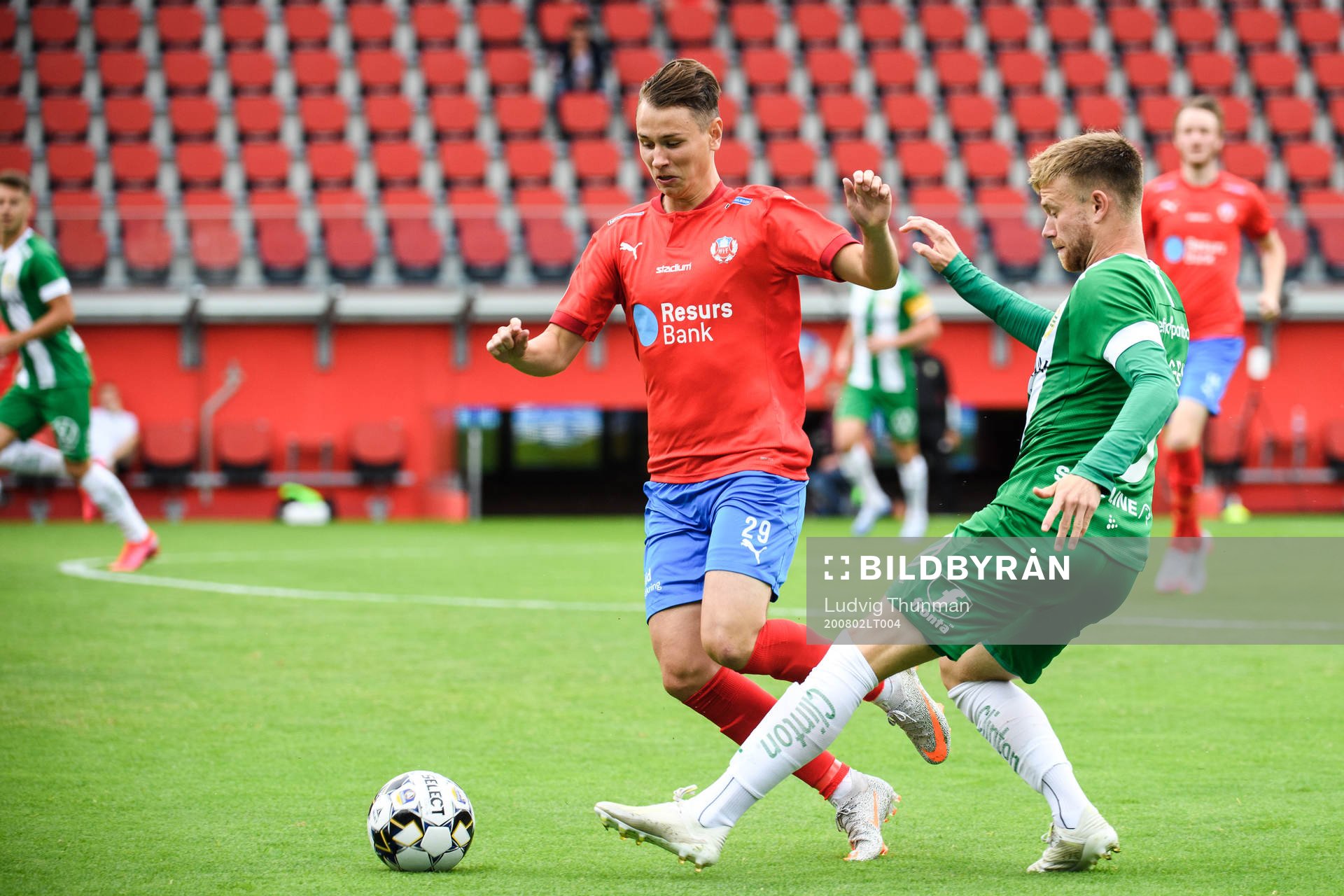 Helsingborgs Alex Timossi och Hammarbys Dennis Widgren