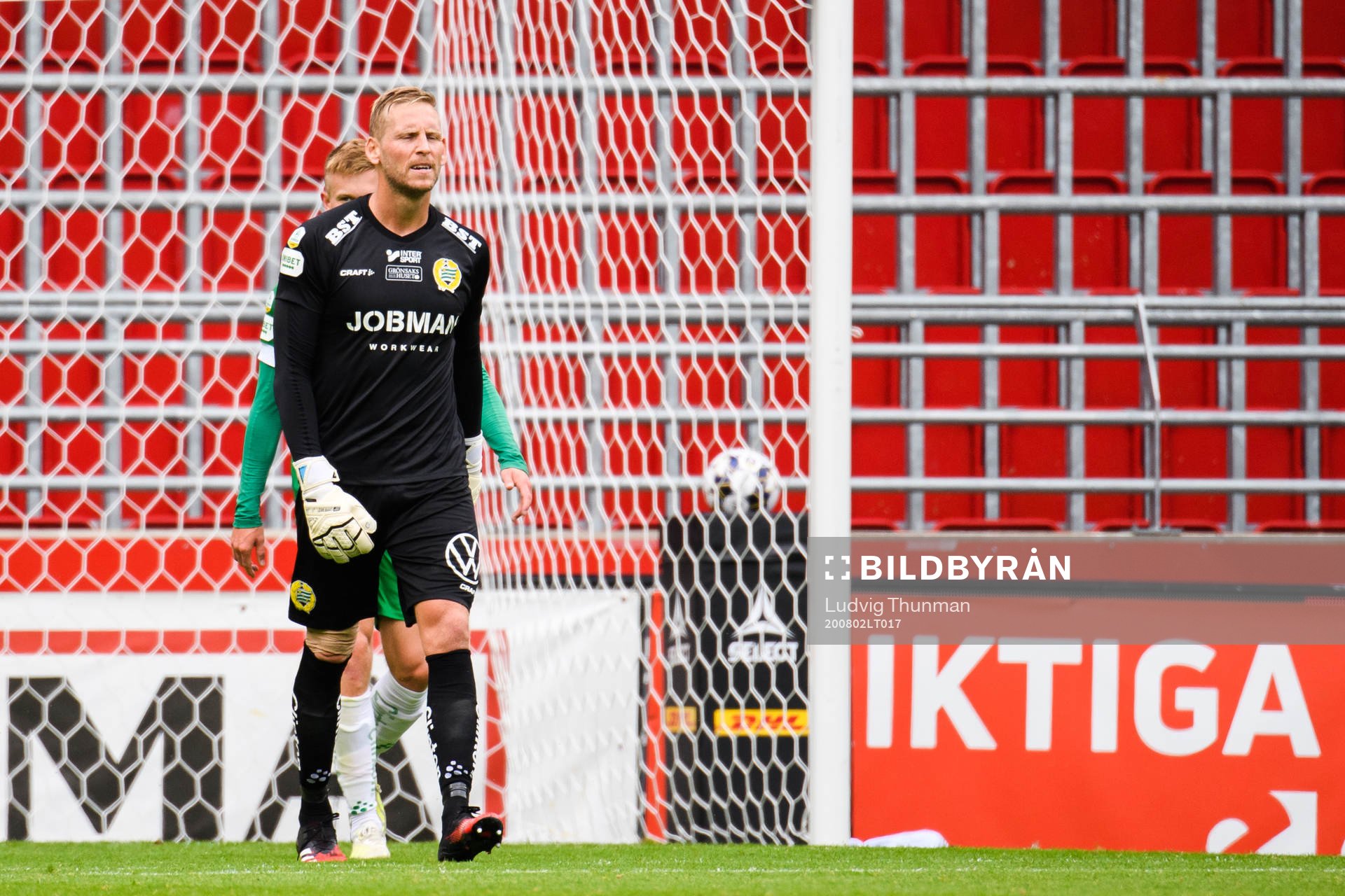Hammarbys målvakt David Ousted deppar