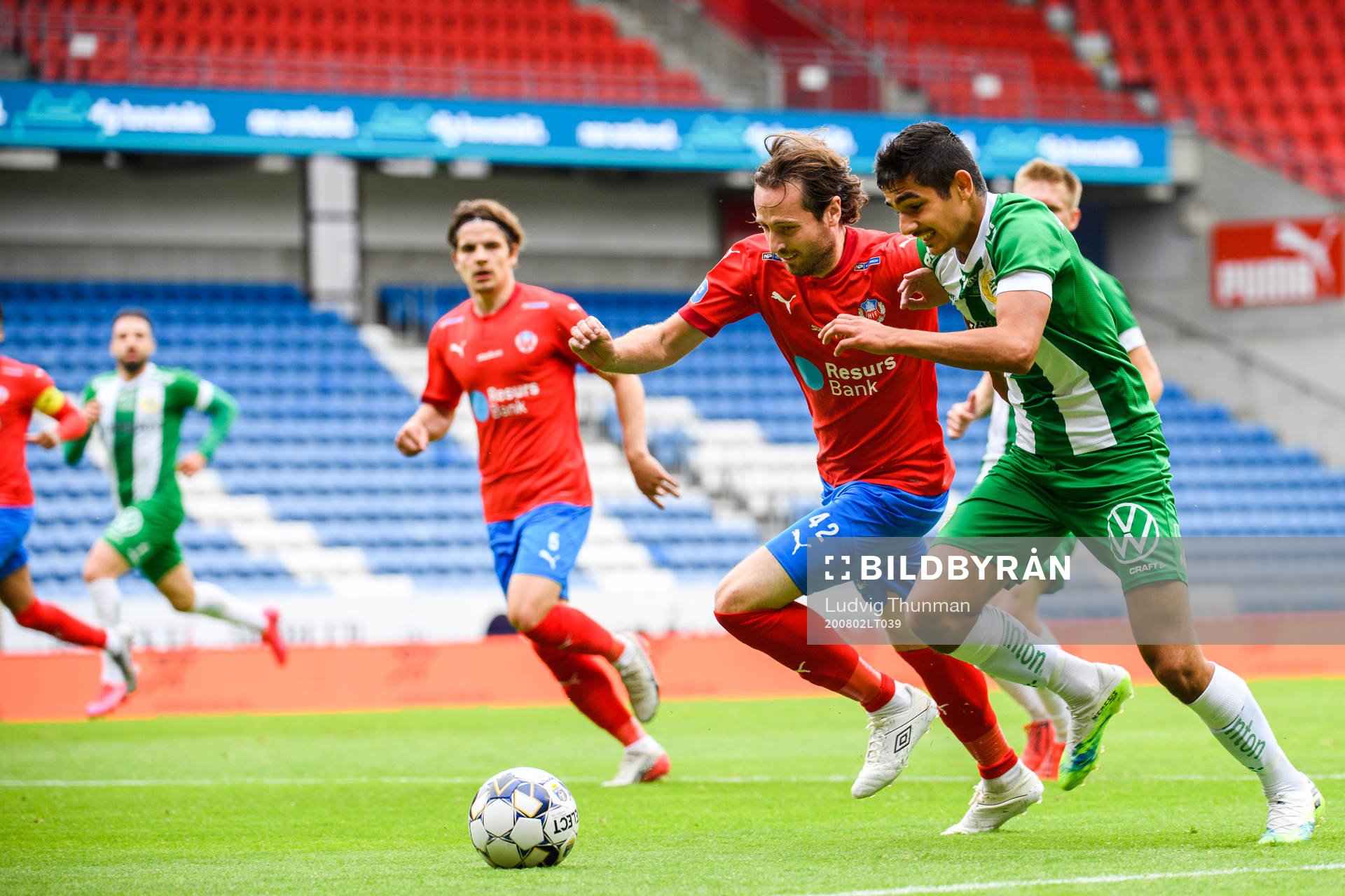 Helsingborgs Mix Diskerud och Hammarbys Aimar Sher