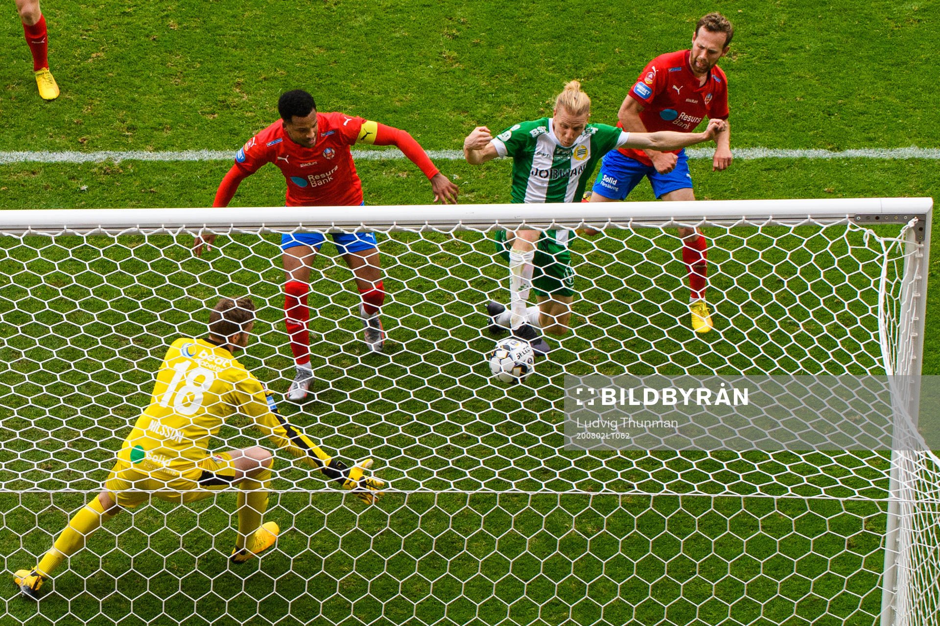 Hammarbys Gustav Ludwigson gör 1-1 bakom Helsingborgs