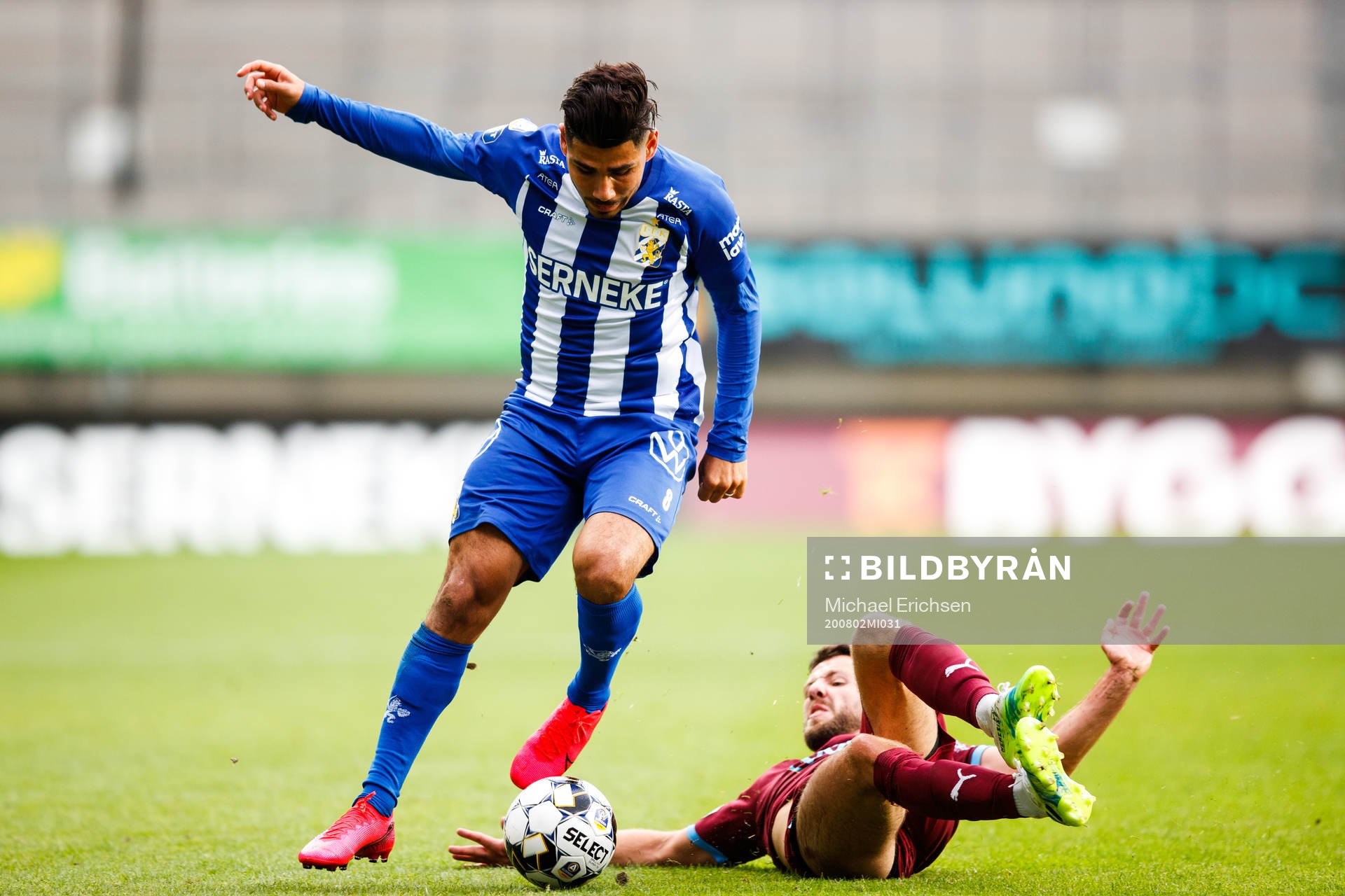 IFK Göteborgs Hosam Aiesh och Malmö FFs Erdal Rakip