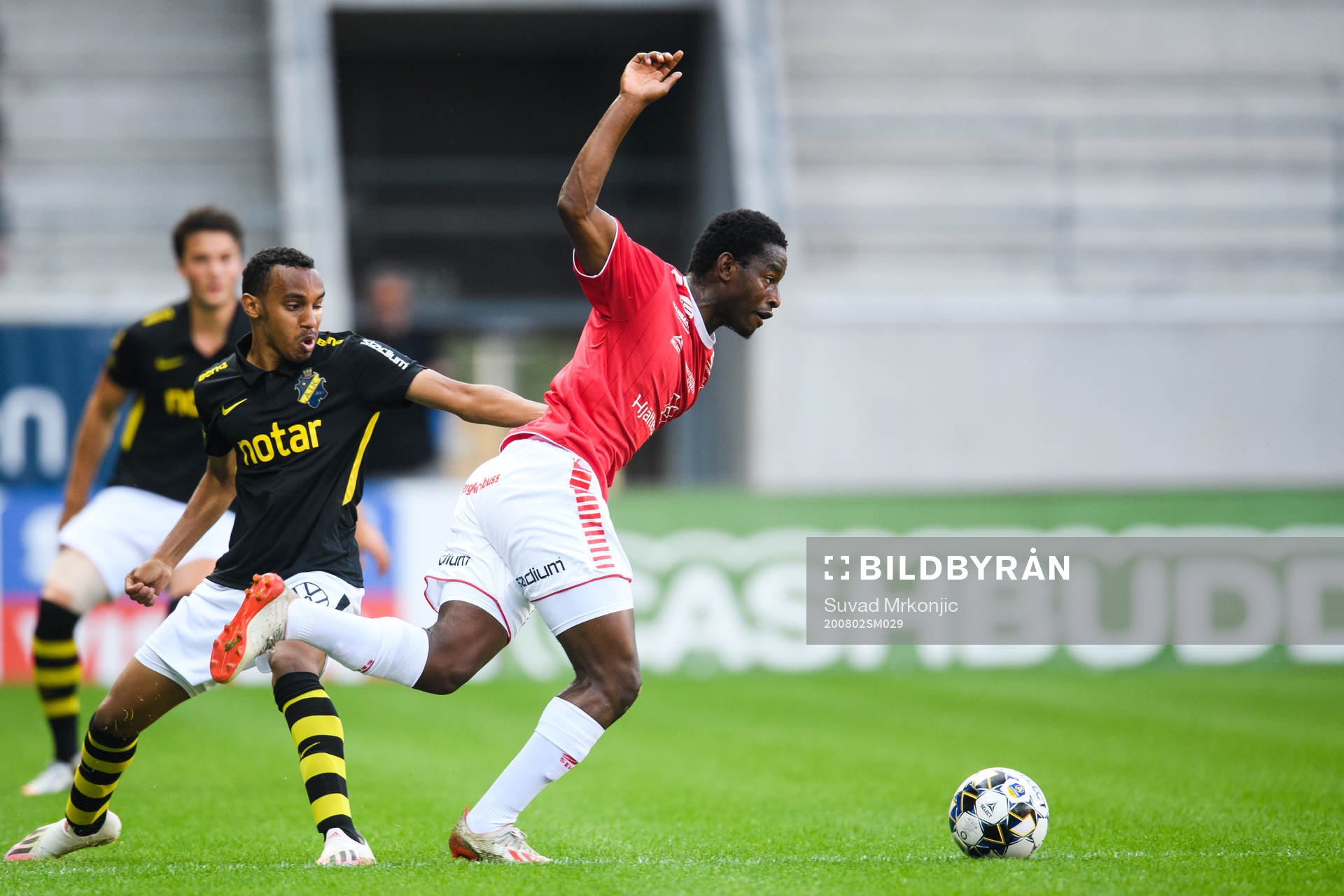 s Bilal Hussein och Kalmars York Rafael