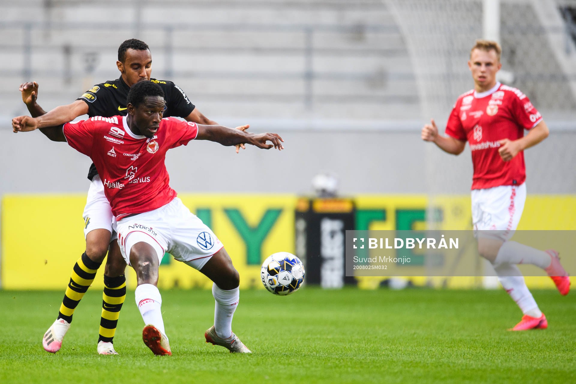 s Bilal Hussein och Kalmars York Rafael