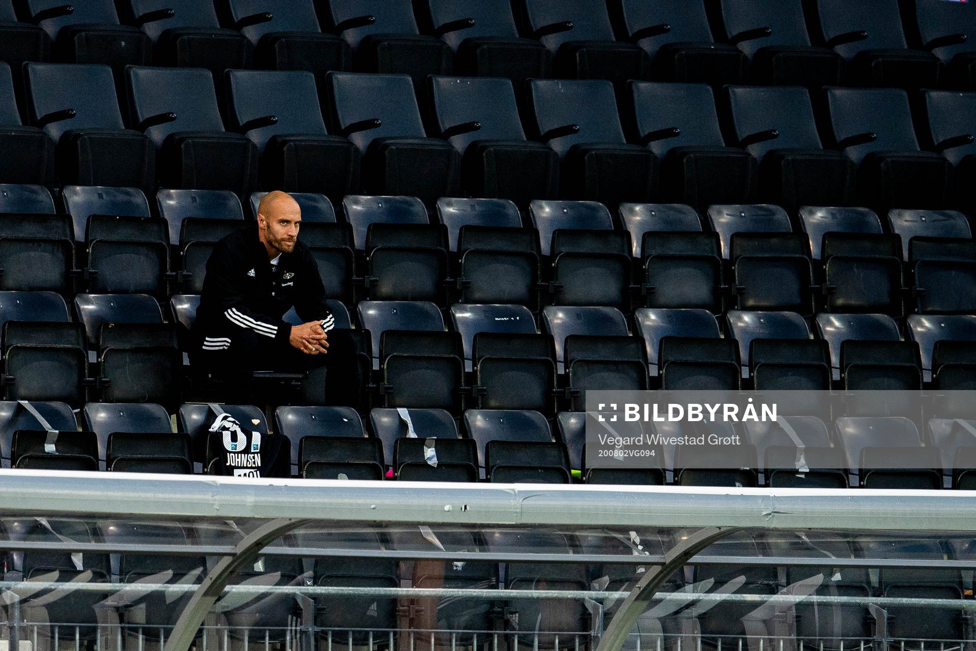 Tore Reginiussen of Rosenborg looks