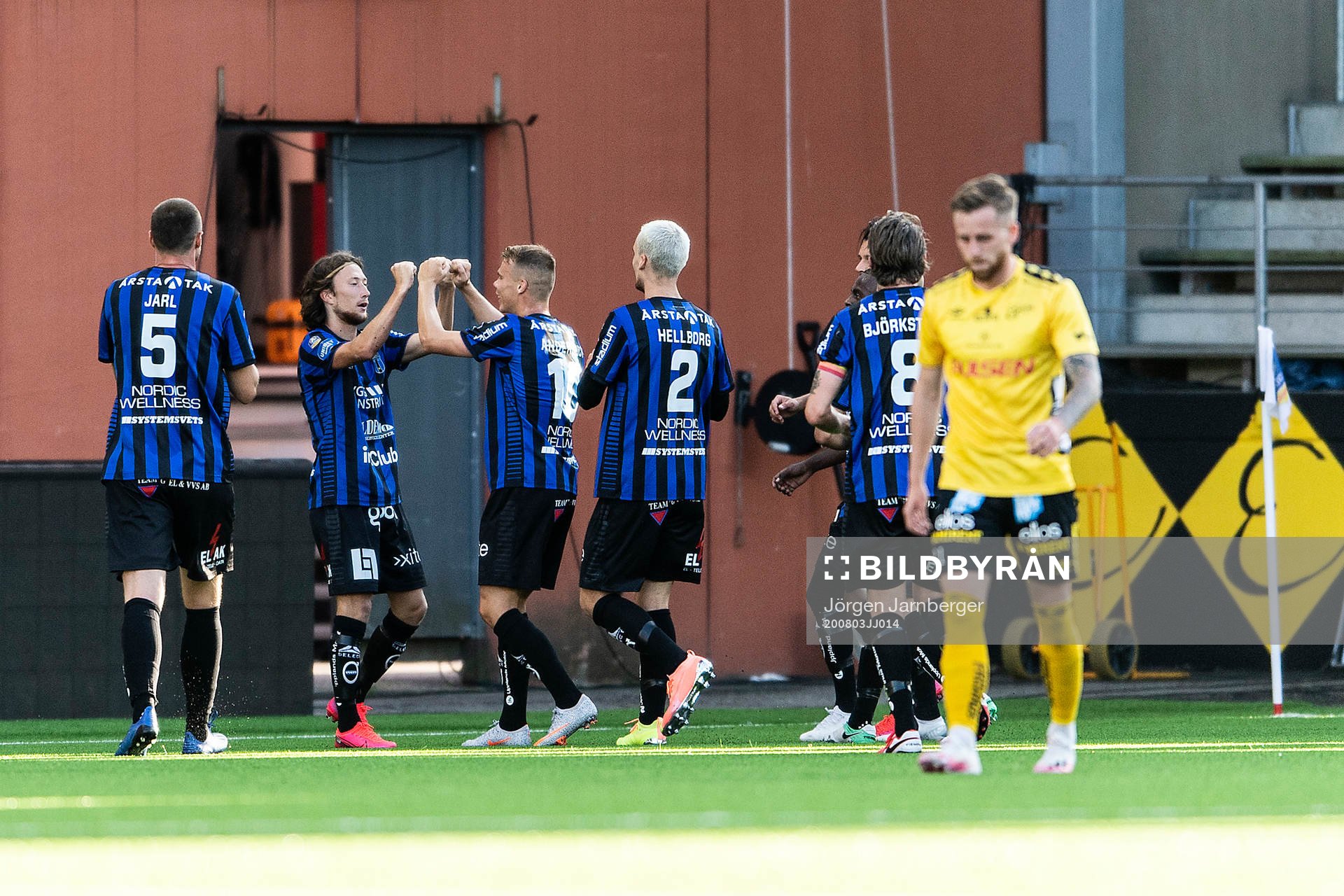 Sirius Axel Björnström jublar