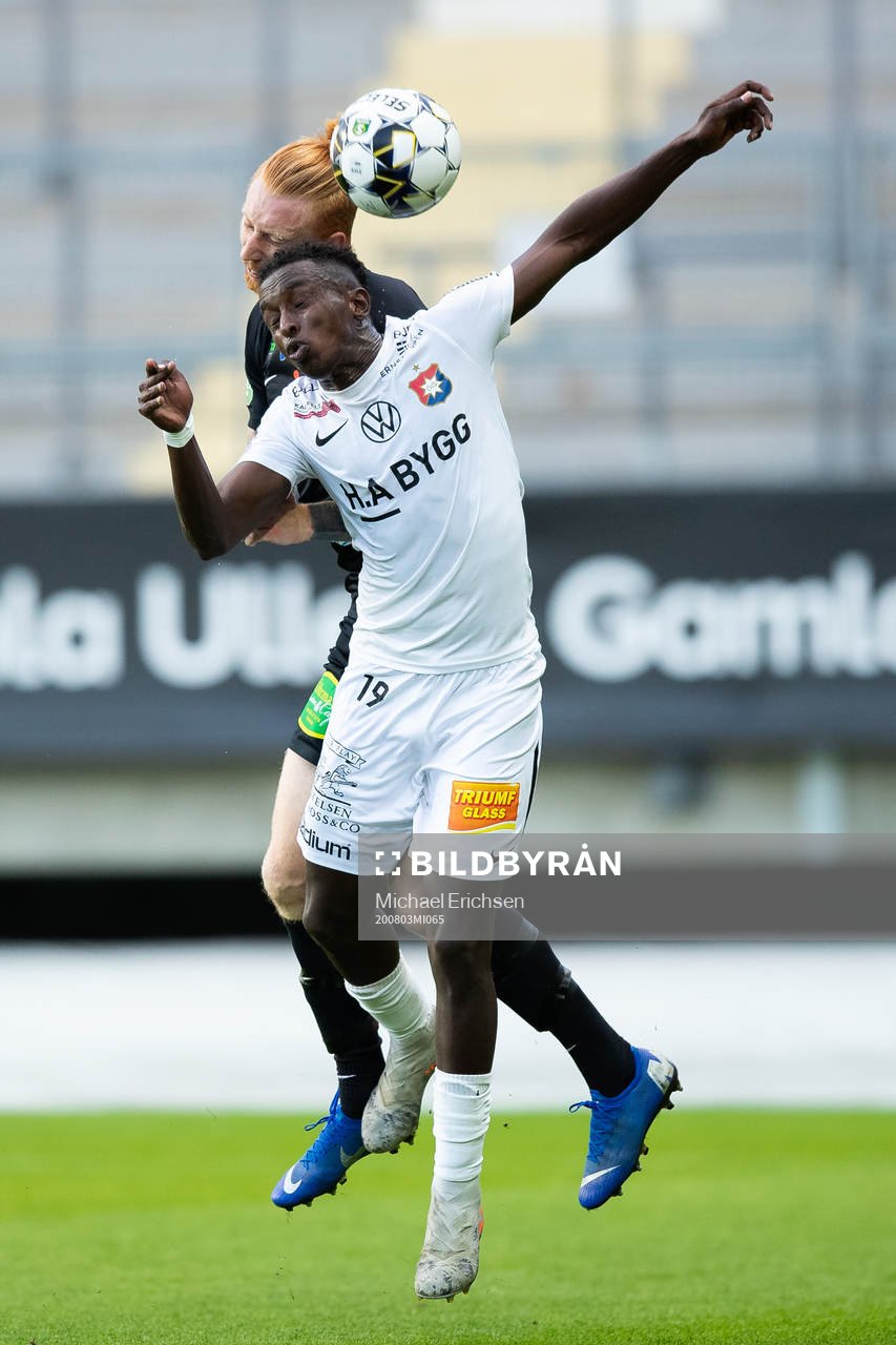 Västerås Calle Svensson och Örgrytes Mohamed Said Adan