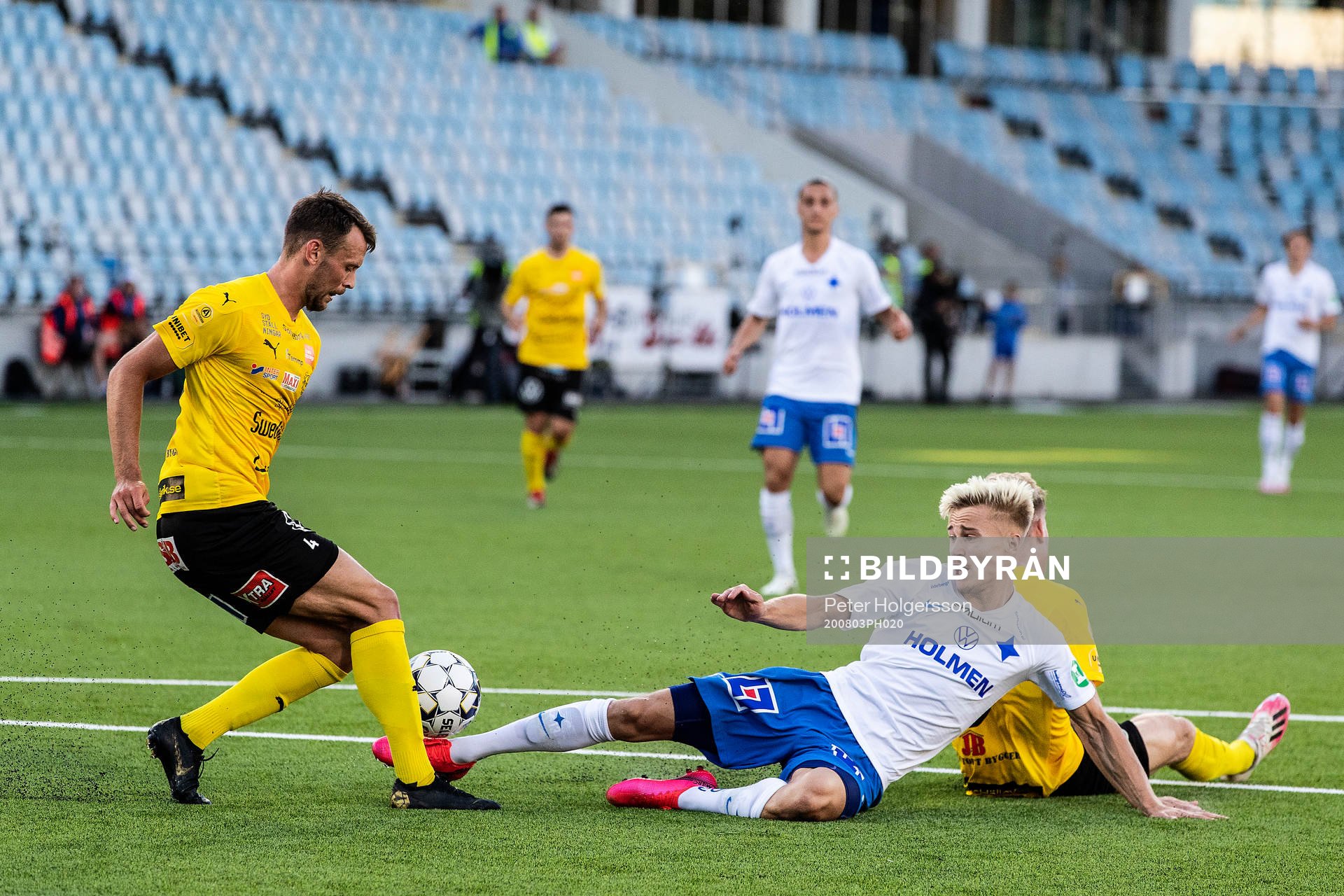 IFK Norrköpings Eric Smith i en situation i straffområdet