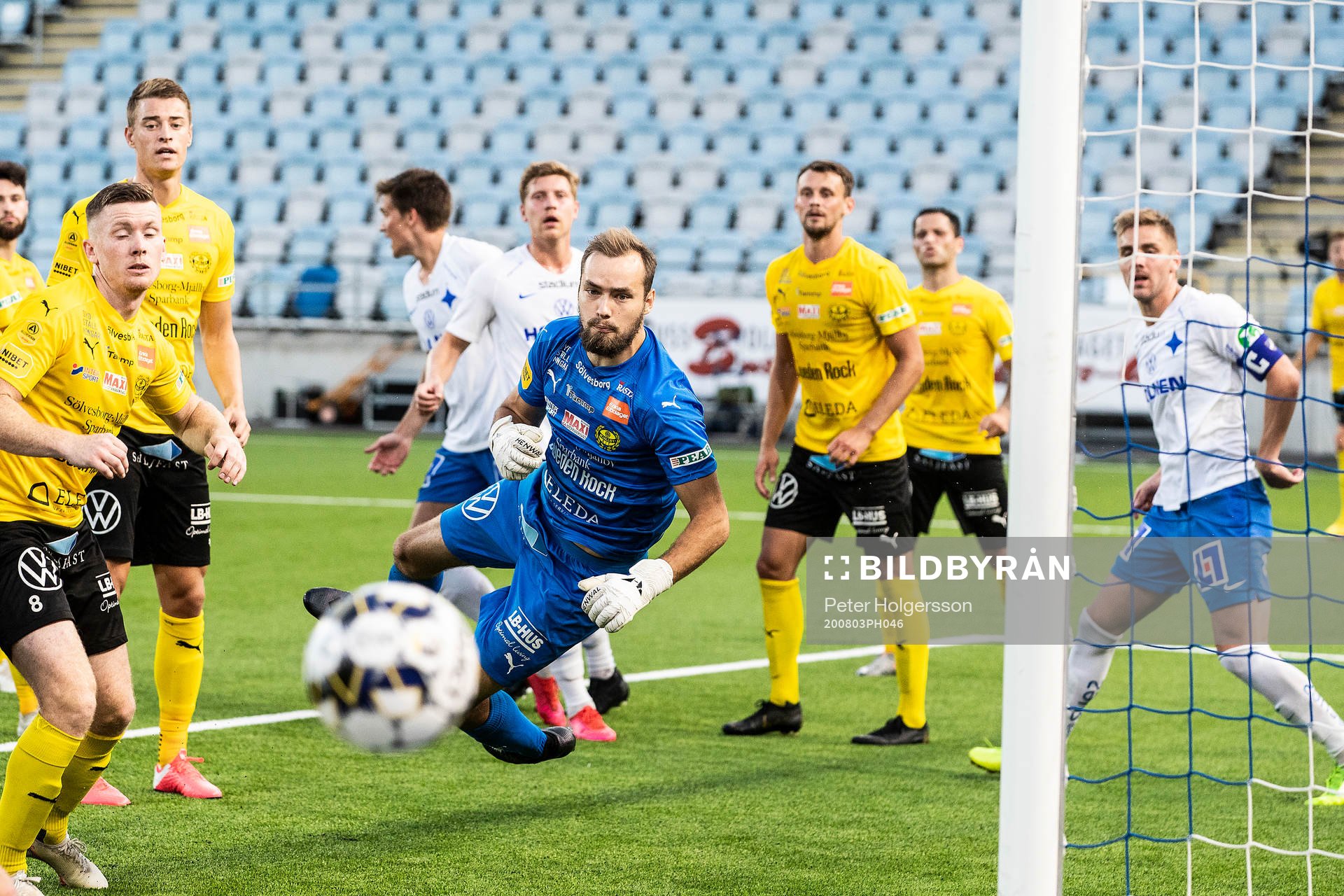 Mjällbys målvakt Carl-Johan Eriksson