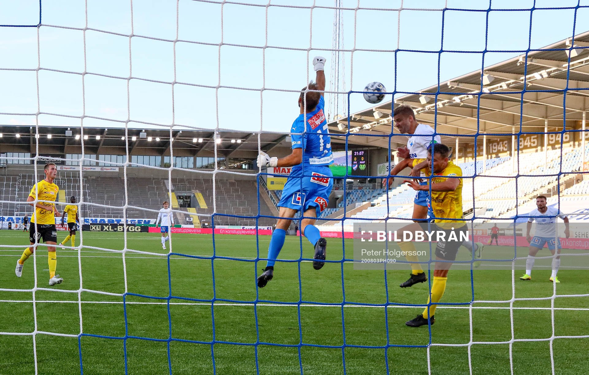 Bortdömt mål av IFK Norrköpings Christoffer Nyman
