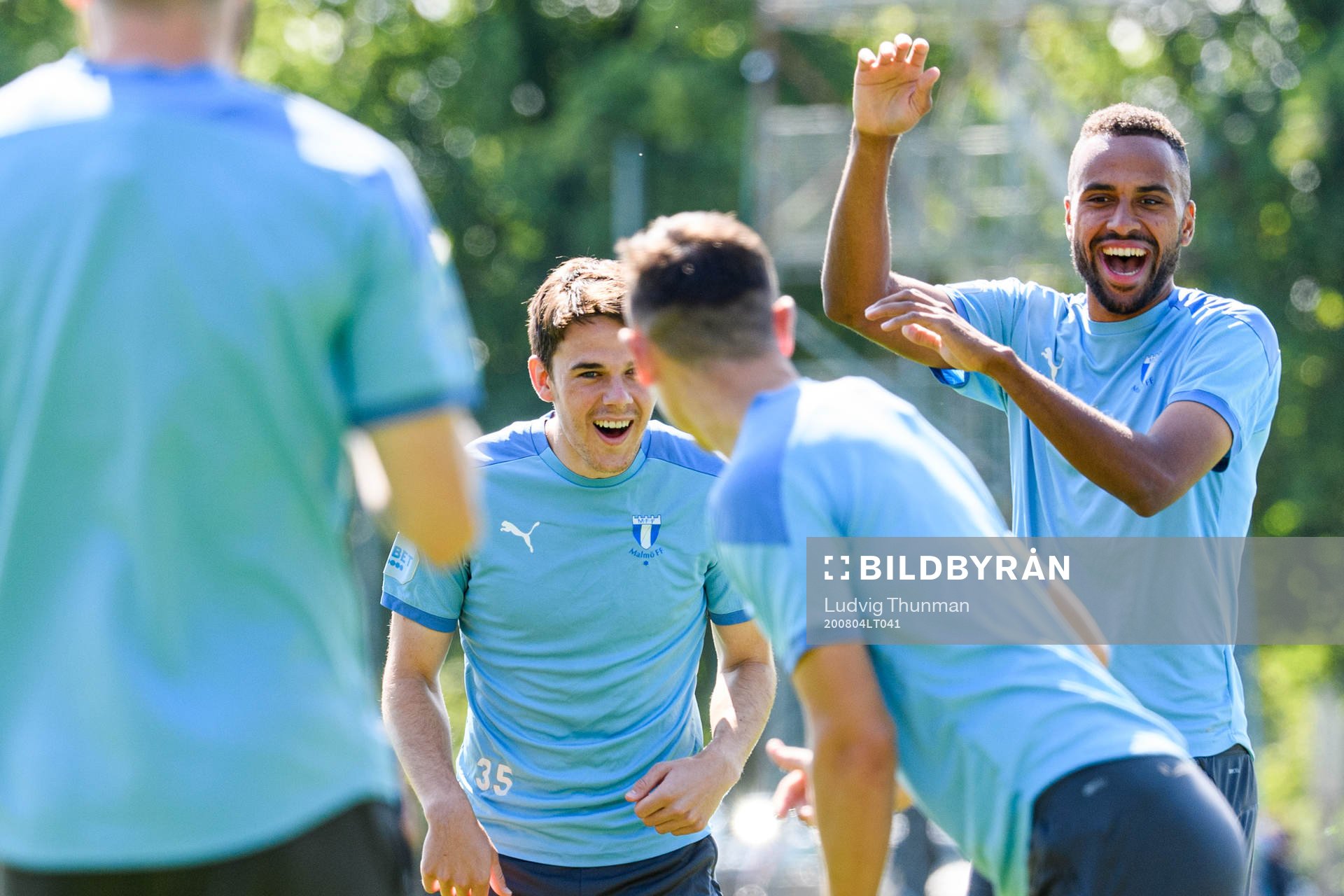 Samuel Adrian och Isaac Kiese Thelin