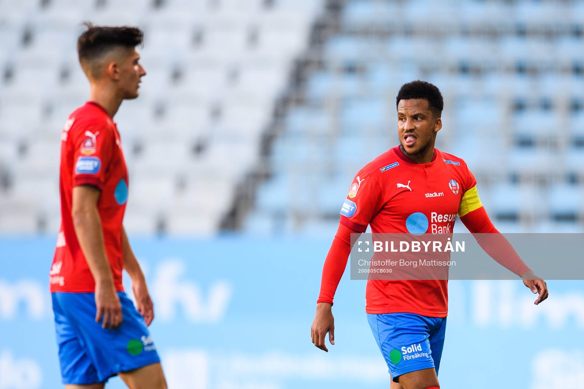 Helsingborgs Armin Gigovic och Martin Olsson deppar