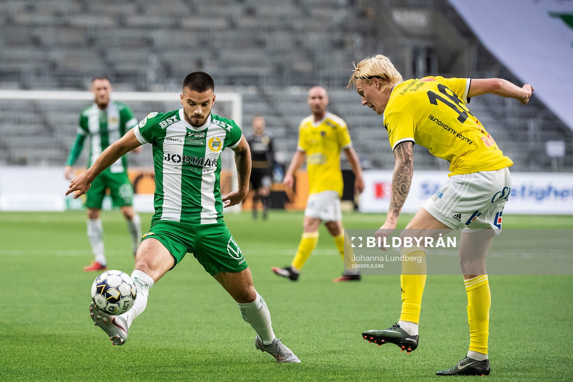 Hammarbys Vladimir Rodic och Falkenbergs Jacob Ericsson