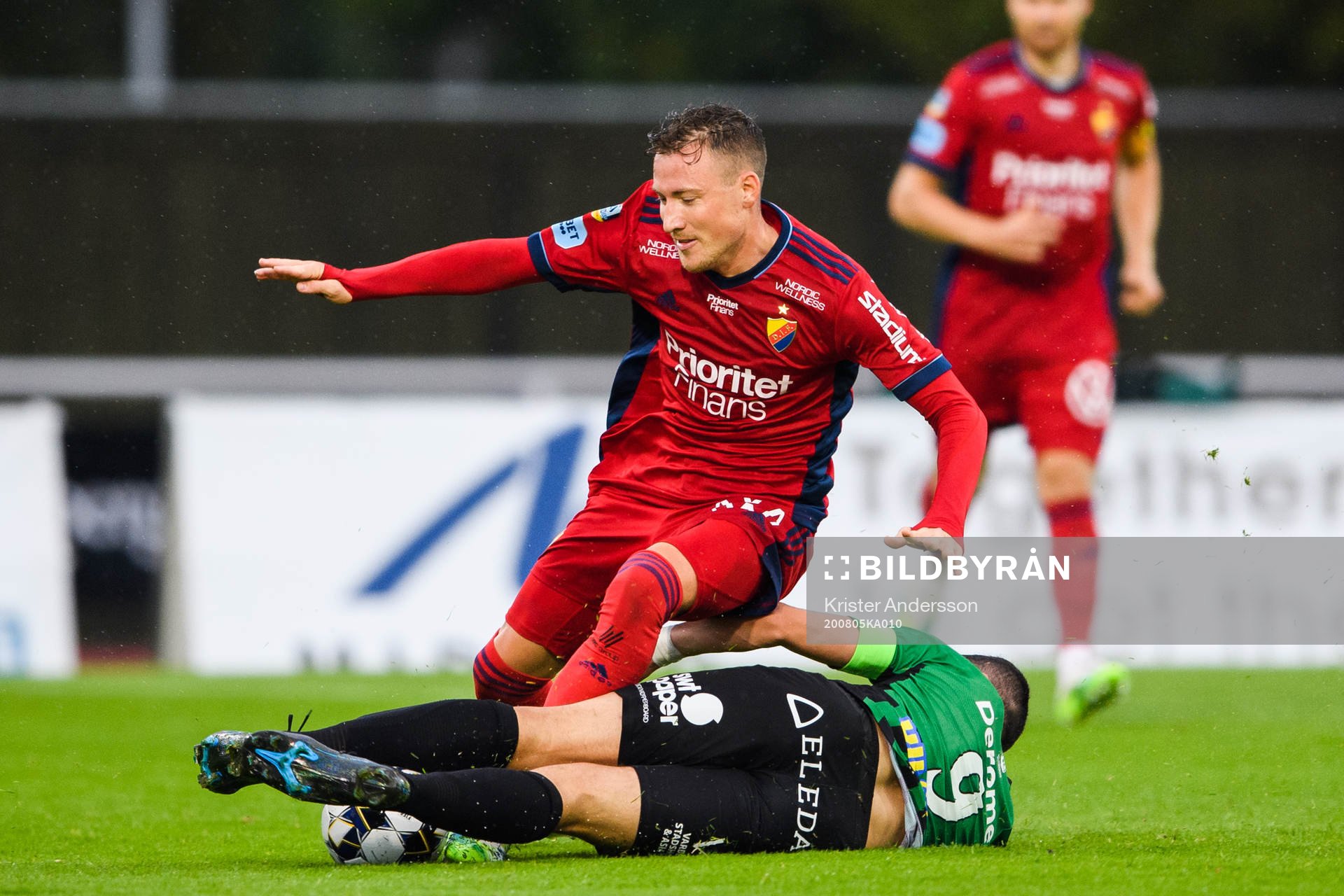 Djurgårdens Fredrik Ulvestad och Varbergs Astrit Selmani