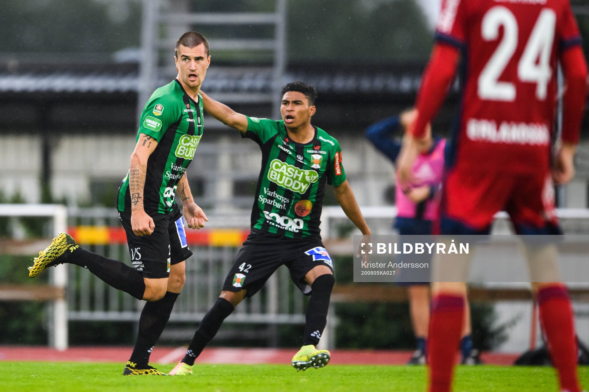 Varbergs Jon Birkfeldt och Keanin Ayer Boya jublar