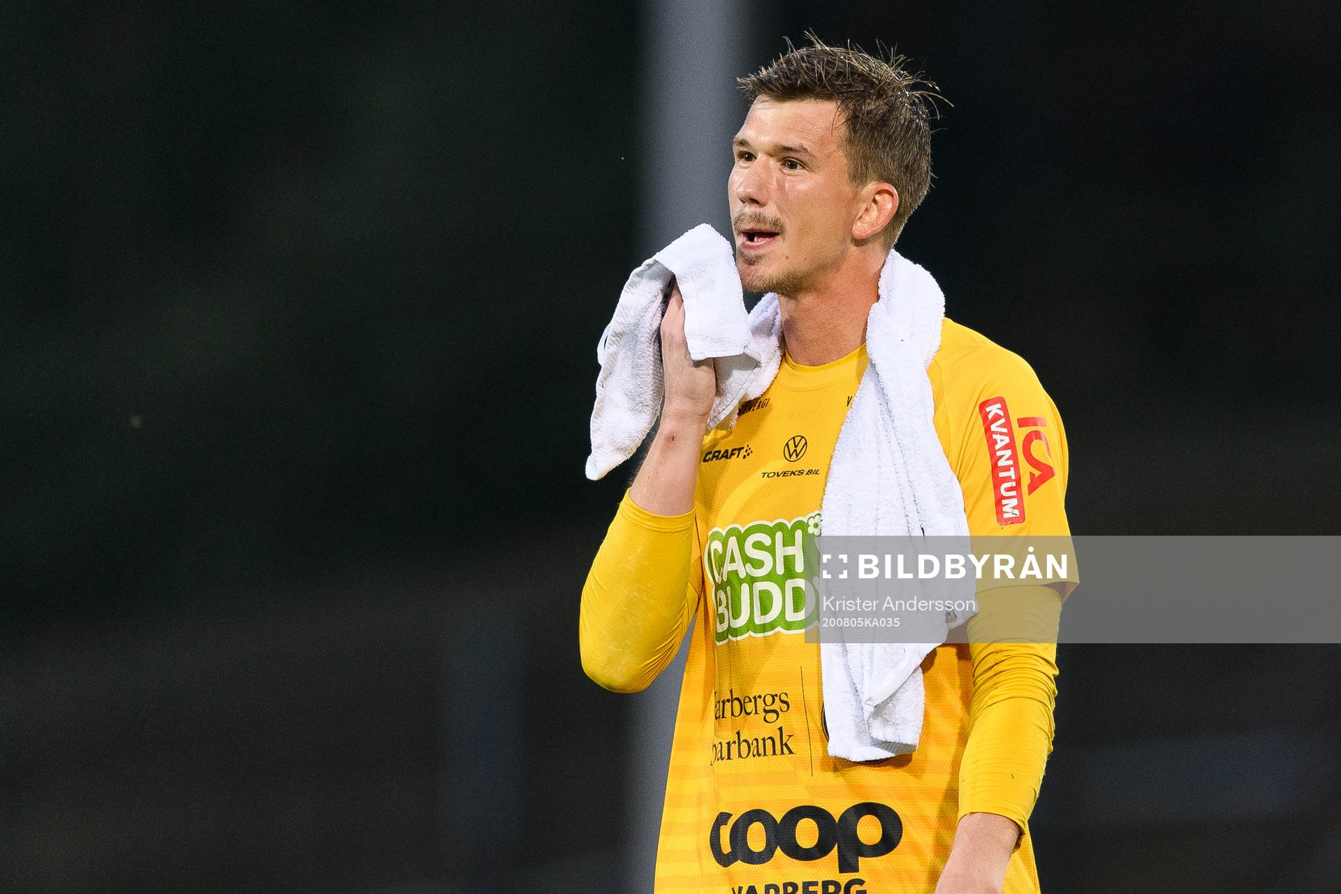 Varbergs målvakt August Strömberg deppar fotbollsmatchen