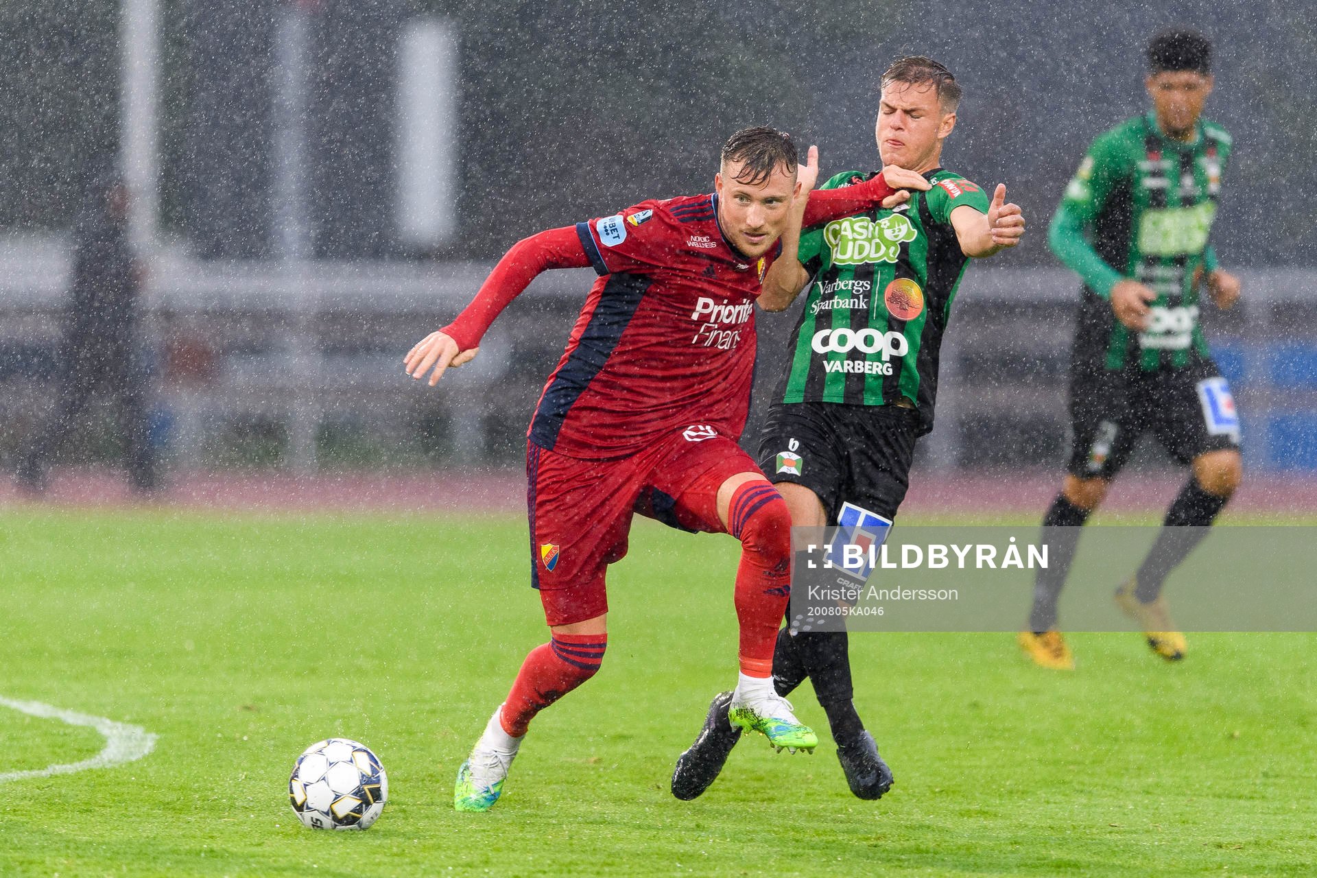 Djurgårdens Fredrik Ulvestad och Varbergs Albin Winbo