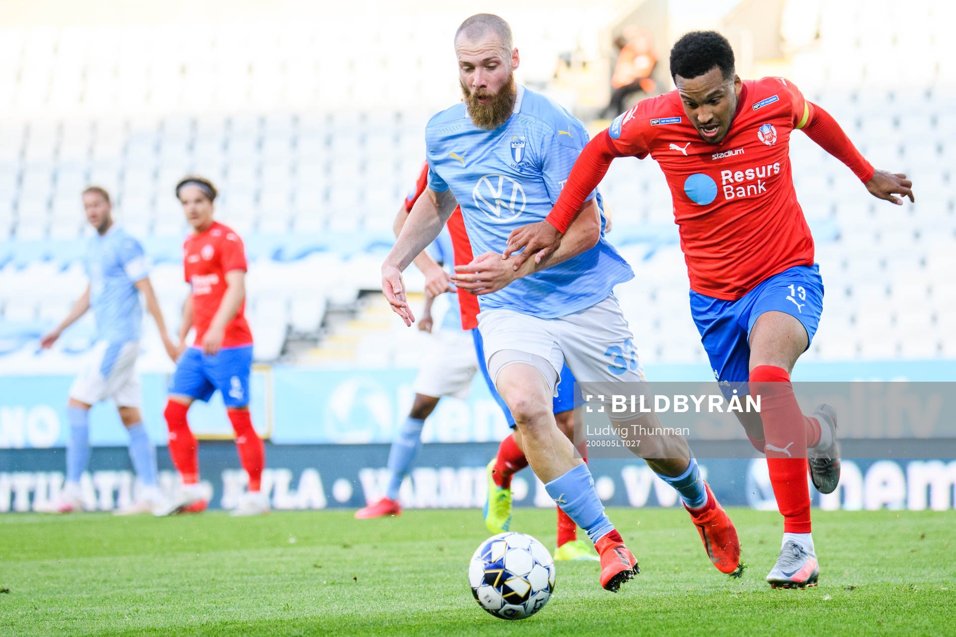 Malmö FFs Jo Inge Berget och Helsingborgs Martin Olsson