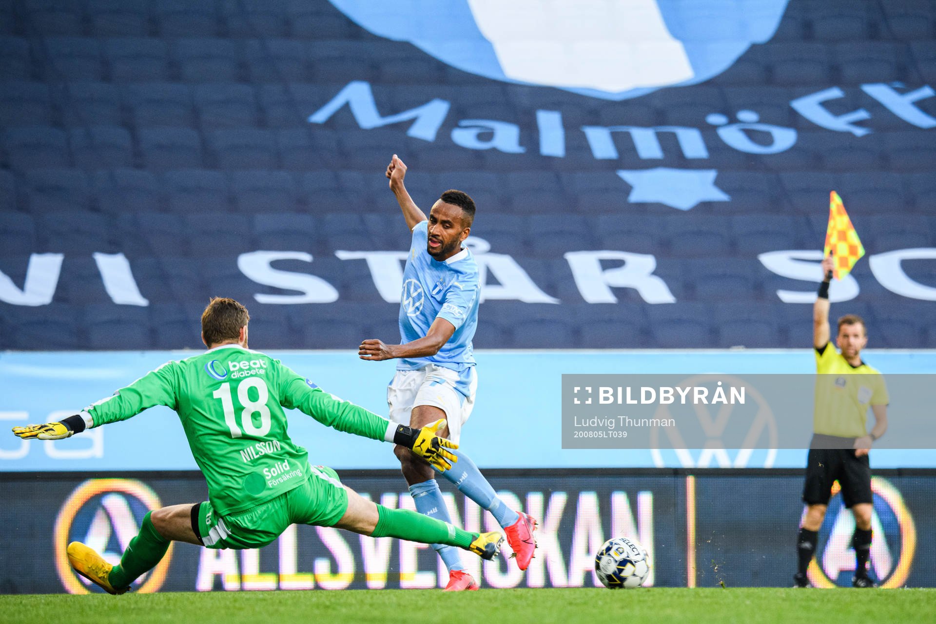 Malmö FFs Isaac Kiese Thelin och Helsingborgs Helsingborgs