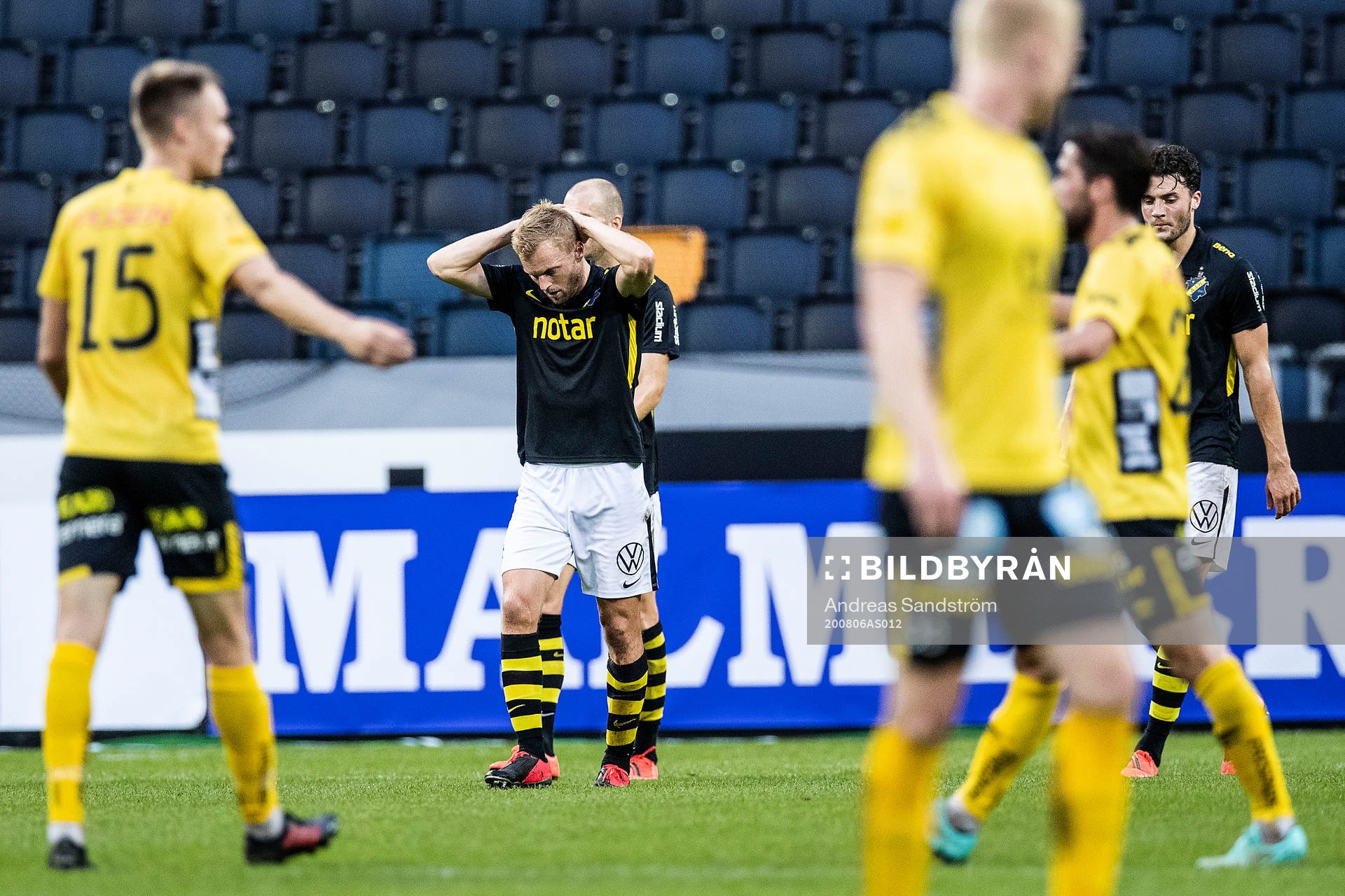s Sebastian Larsson deppar