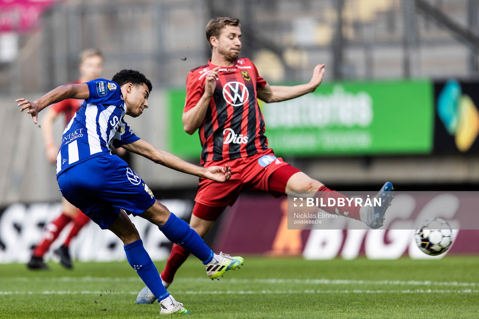 IFK Göteborgs Alexander Jallow och Östersunds Ludvig