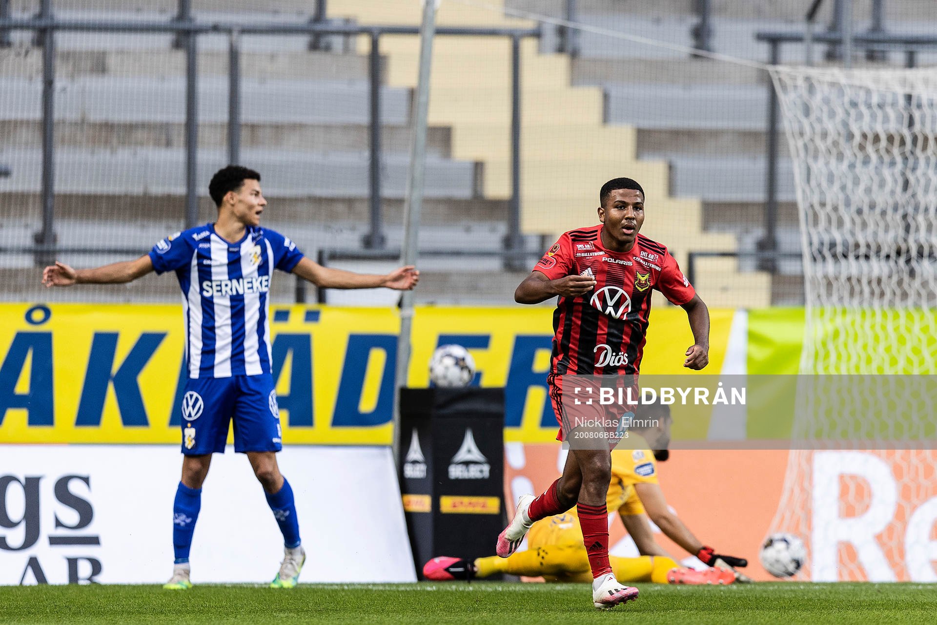 Östersunds Nebiyou Perry jublar
