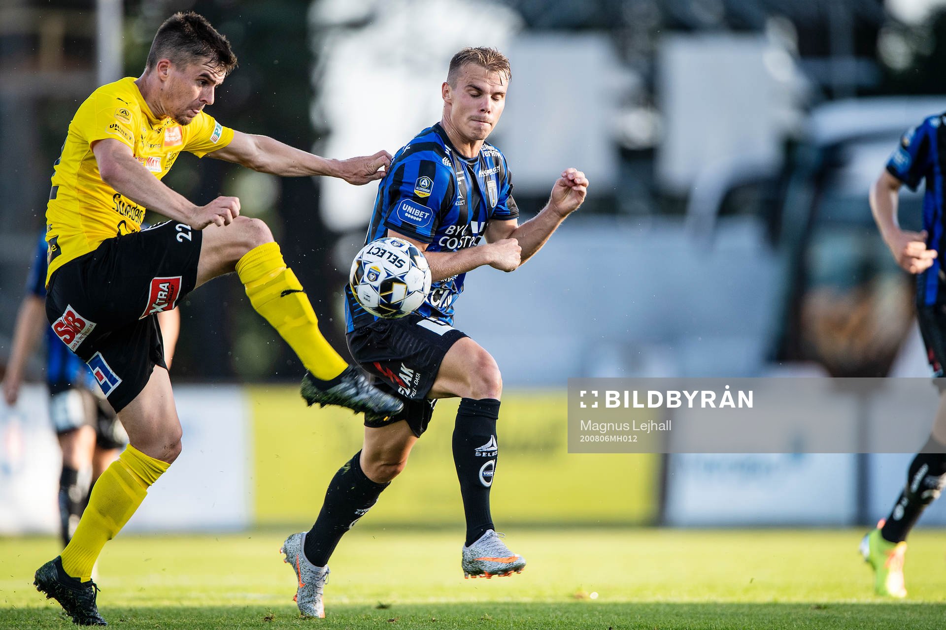Mjällbys Jesper Gustavsson och Sirius Elias Andersson