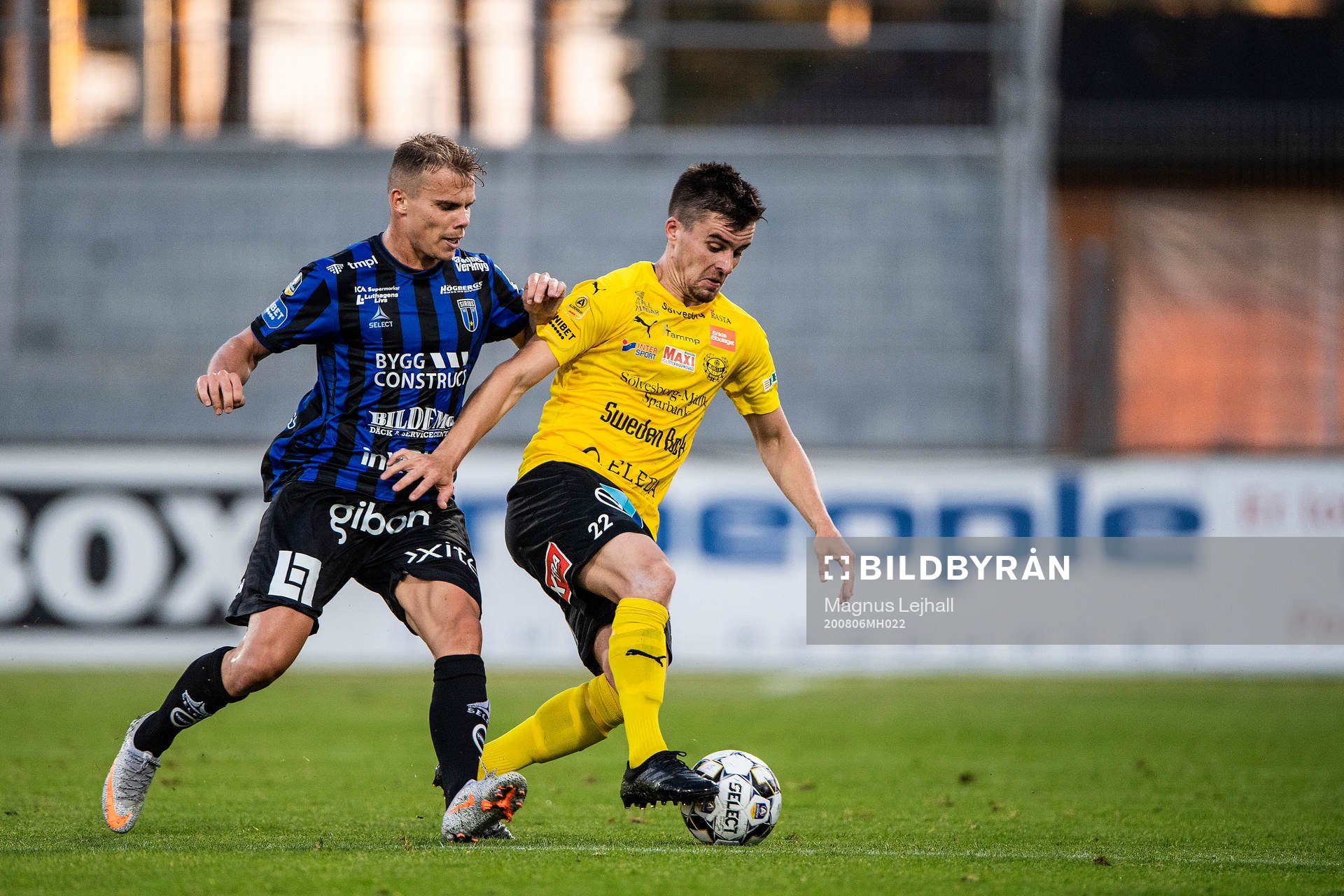 Mjällbys Jesper Gustavsson och Sirius Elias Andersson