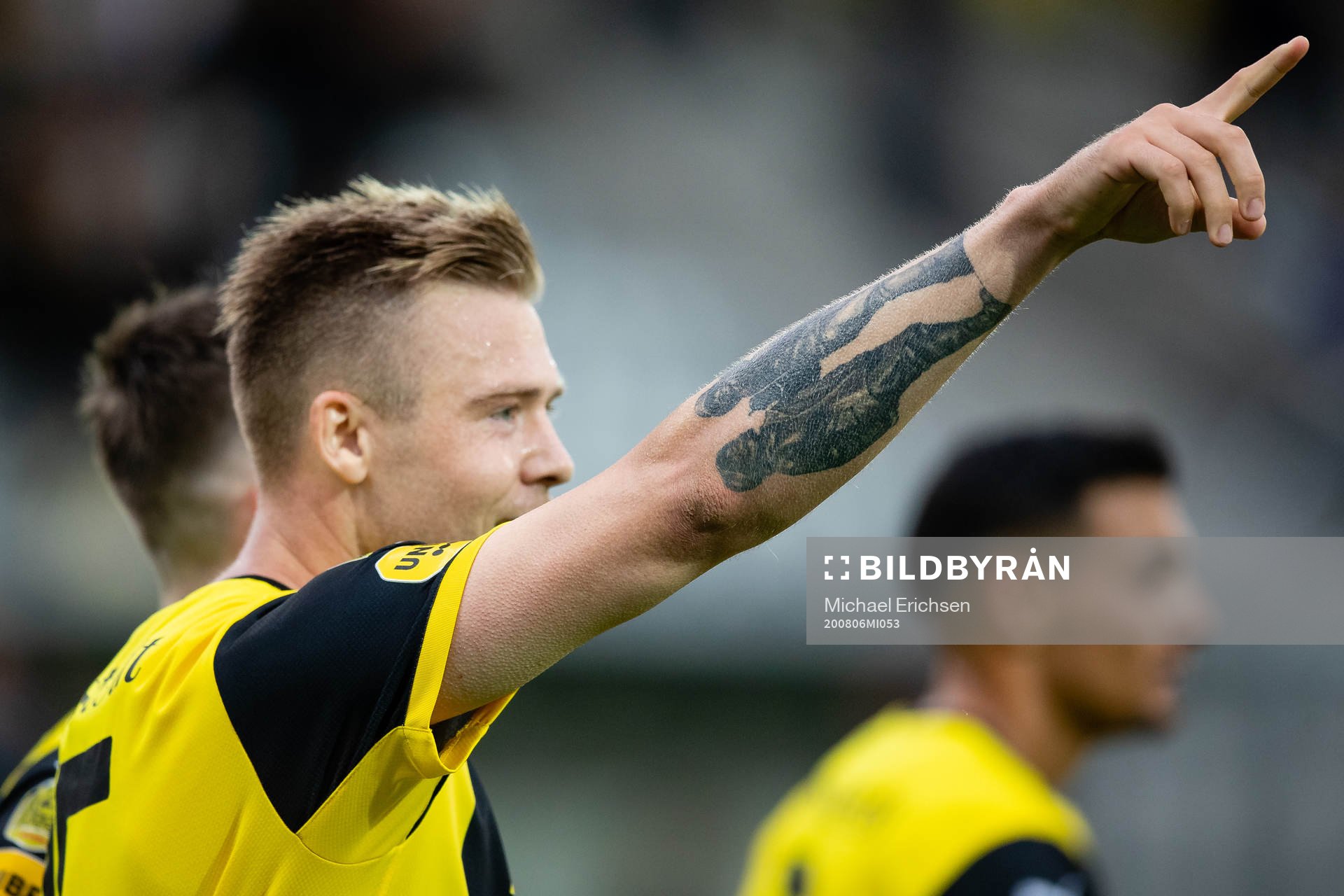 Häckens Alexander Söderlund jublar