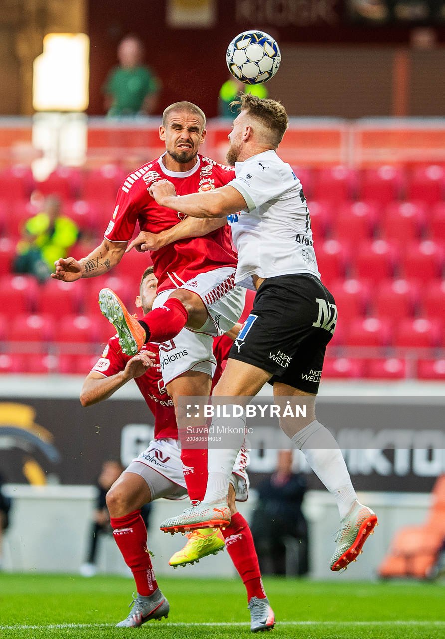 Kalmars Douglas Bergqvist och Örebros Michael Almebäck