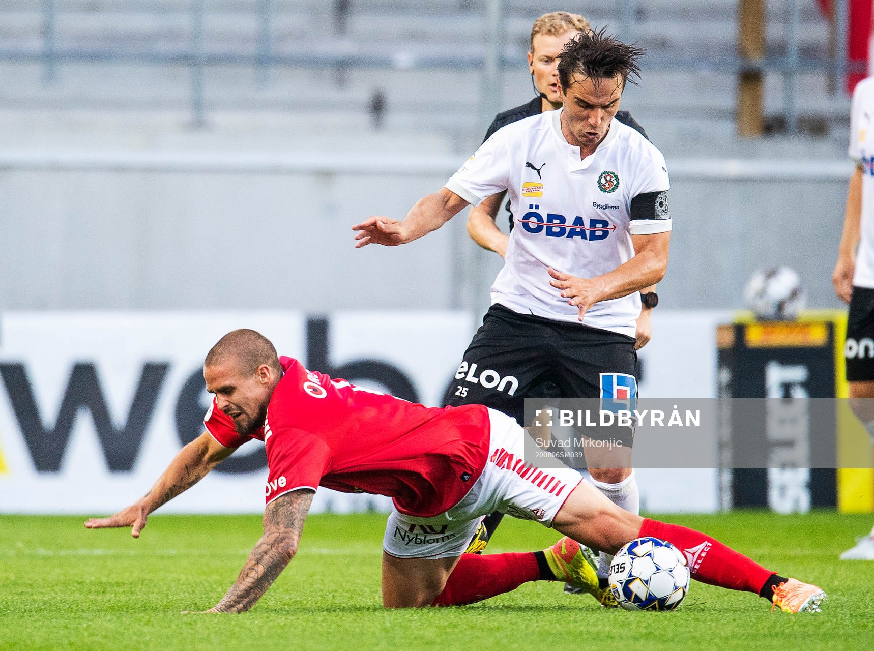 Kalmars Douglas Bergqvist och Örebros Nordin Gerzic