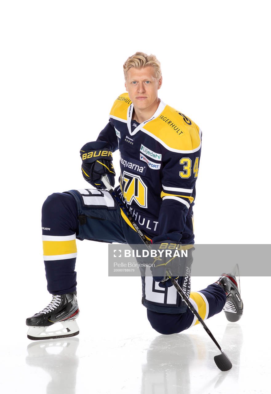 HV71s Jesper Williamsson