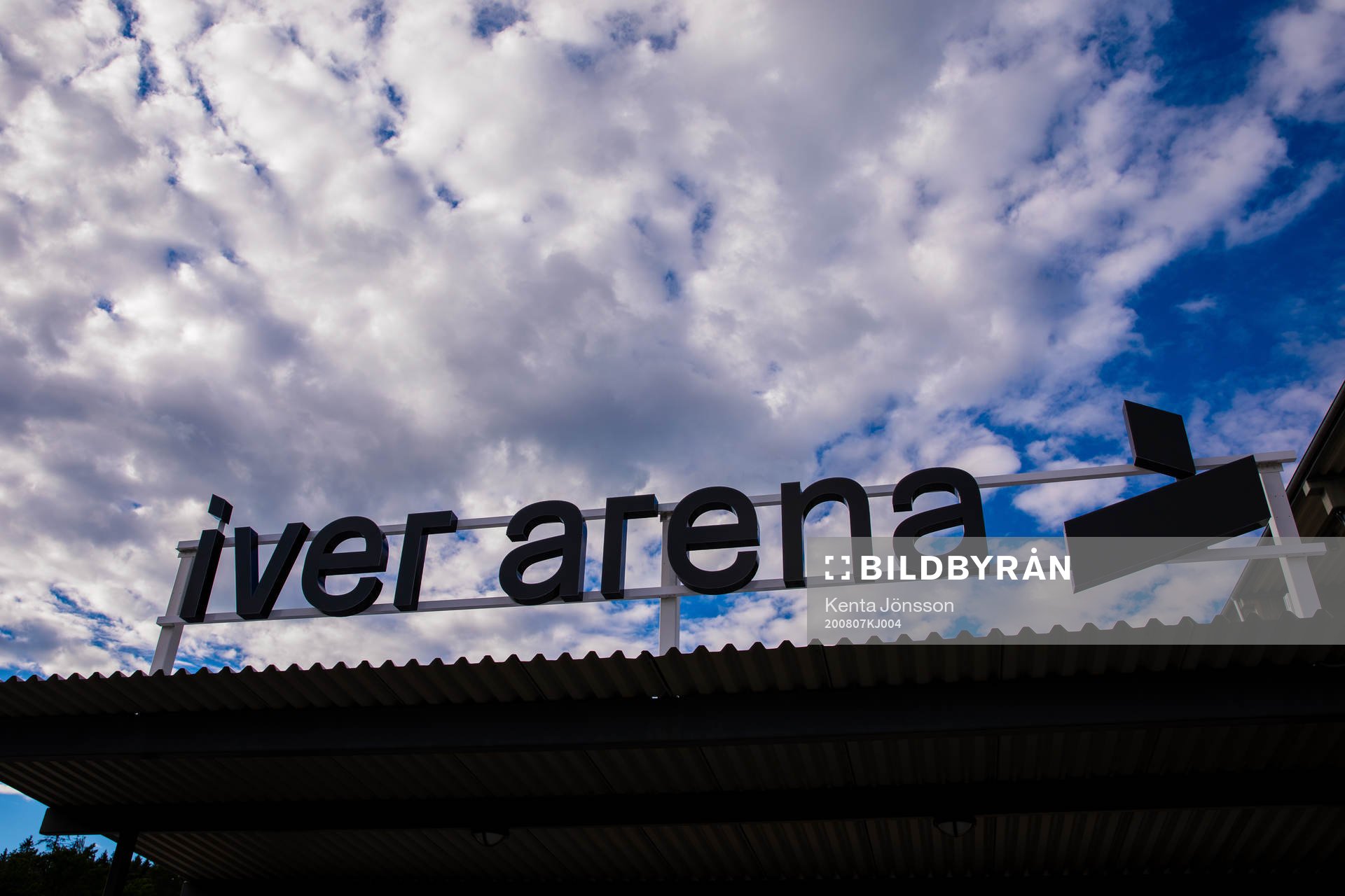 En skylt på Iver Arena inför fotbollsmatchen i Superettan  mellan Västerås SK och Brage den 7 augusti 2020 i Västerås.