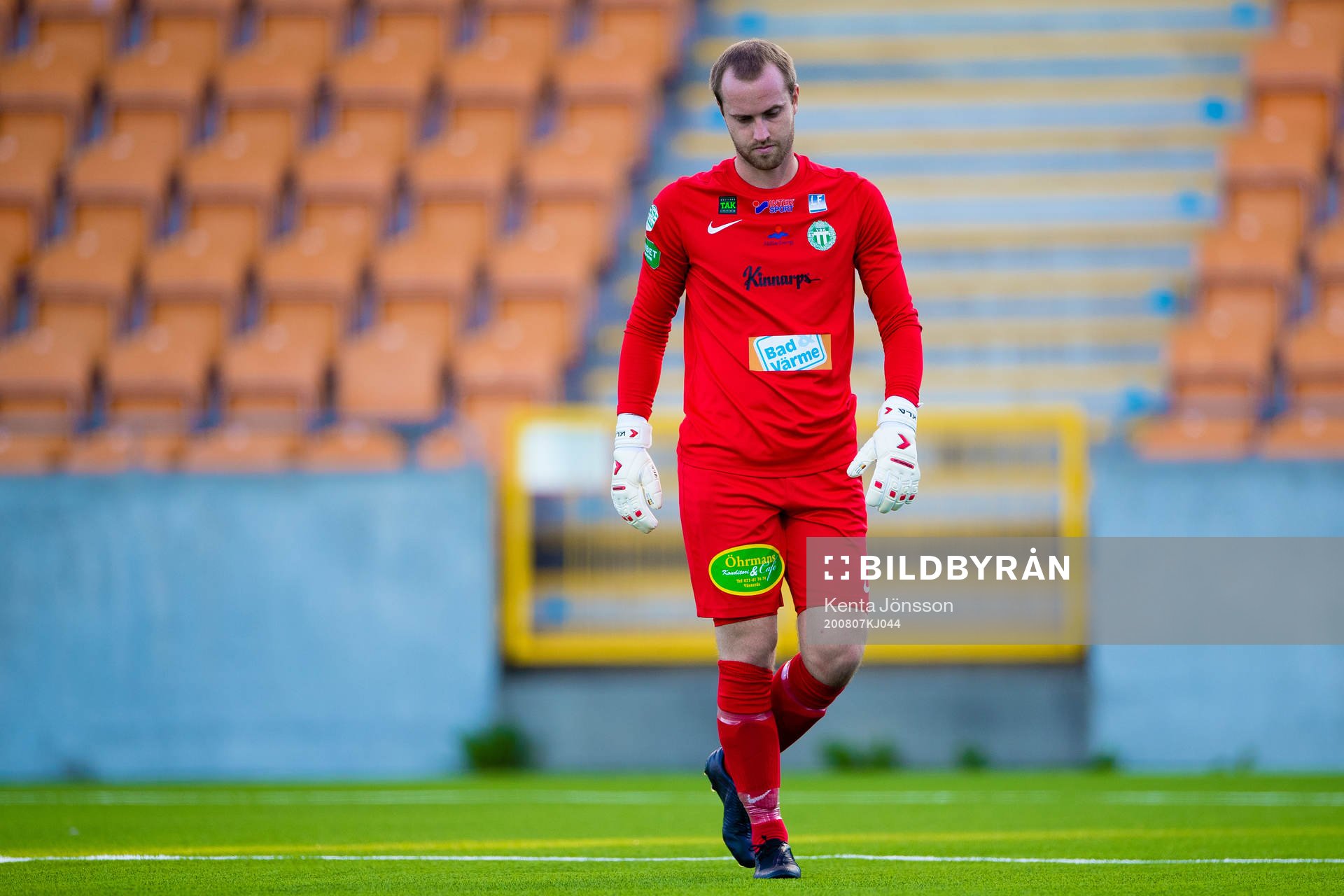 Västerås målvakt Daniel Svensson deppar