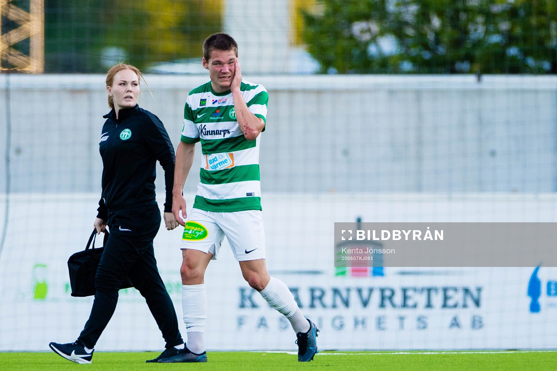 Västerås Filip Almström Tähti har ont bredvid